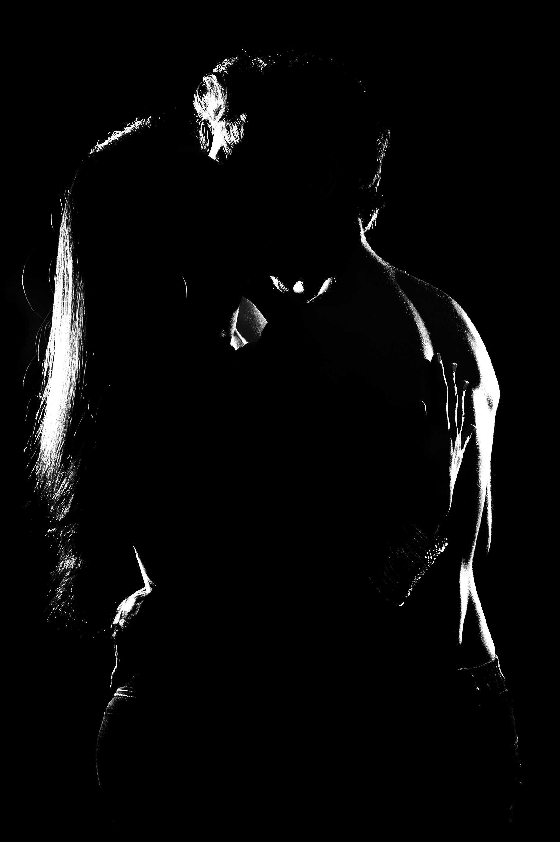 1800x2710 hot couple kissing image. Picture of love, Phone