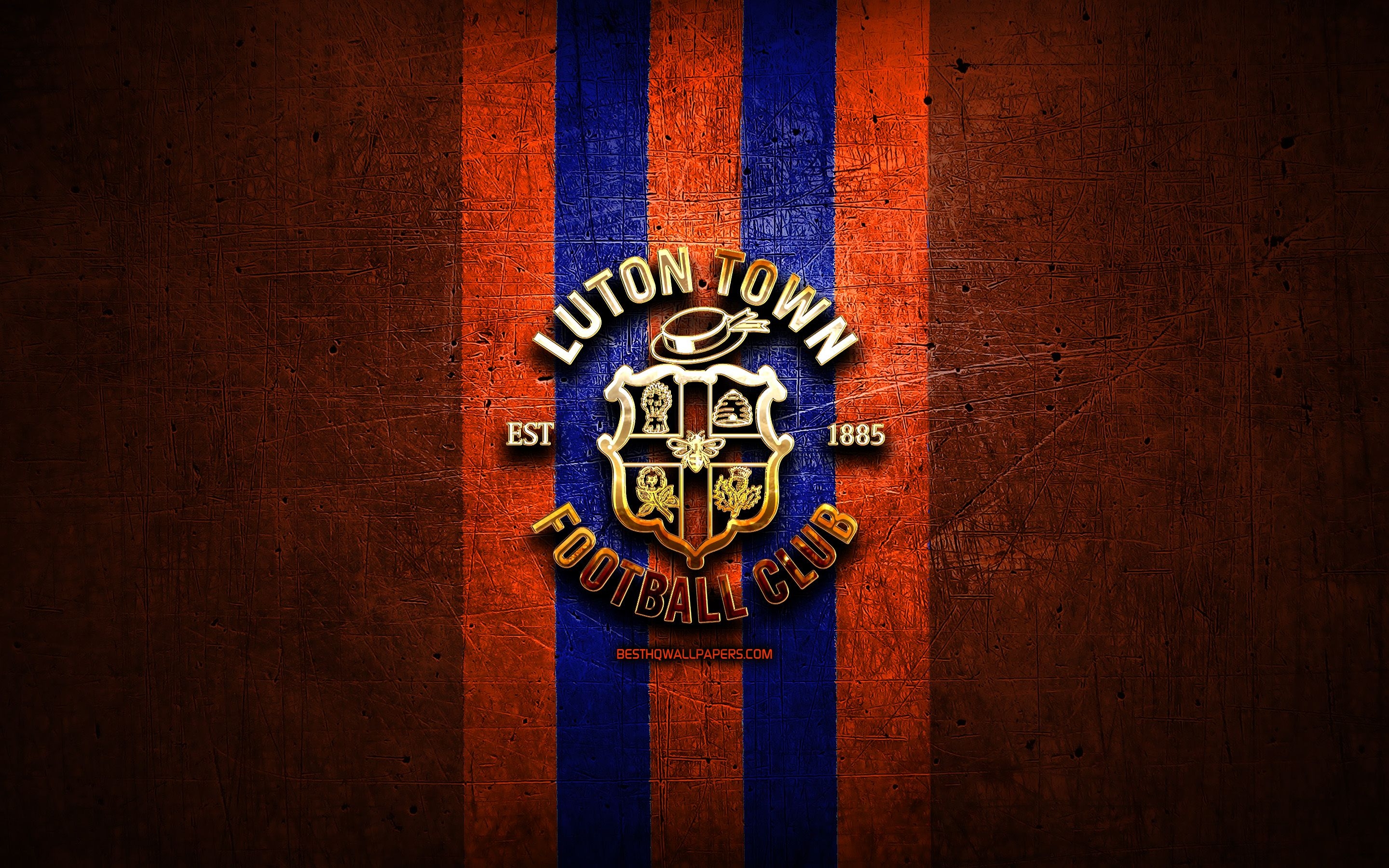 2880x1800 Download wallpaper Luton Town FC, golden logo, EFL Championship, orange metal background, football, FC Luton Town, english football club, Luton Town FC logo, soccer, England for desktop with resolution. High Quality, Desktop