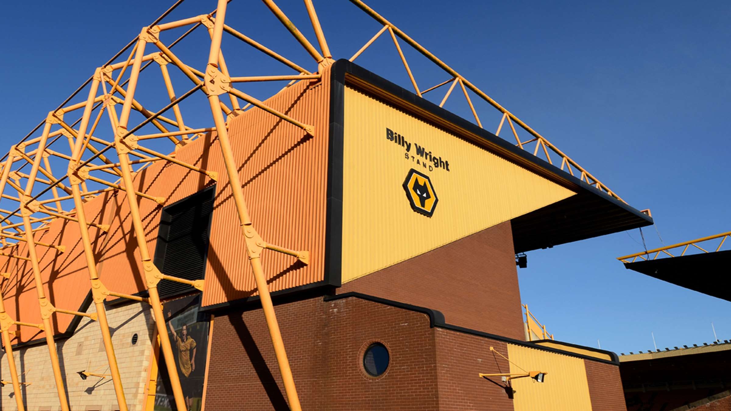 2400x1350 18 Fixtures Released. Wolverhampton Wanderers FC, Desktop