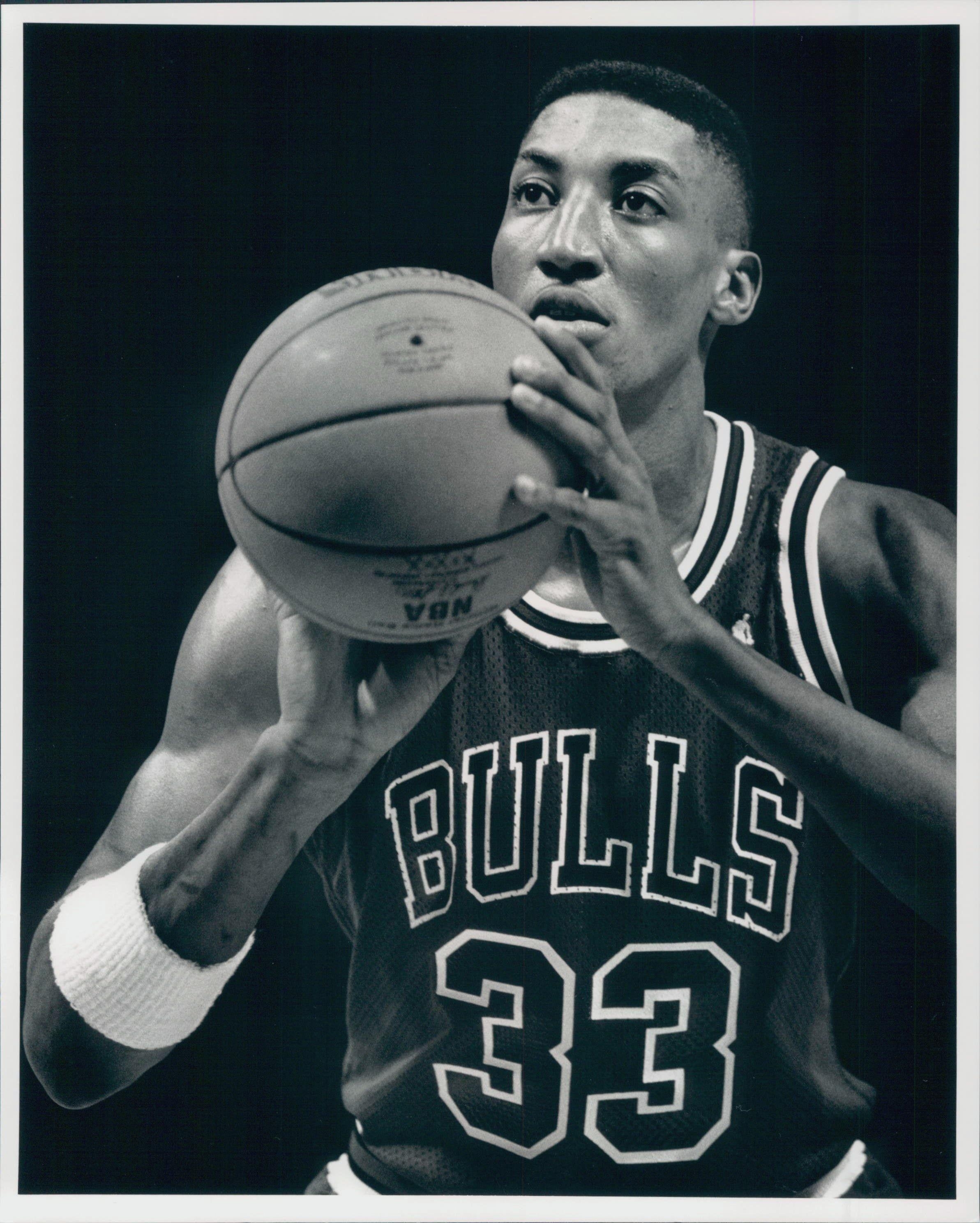 2390x2980 Scottie Pippen iPhone Wallpaper 72612, Phone