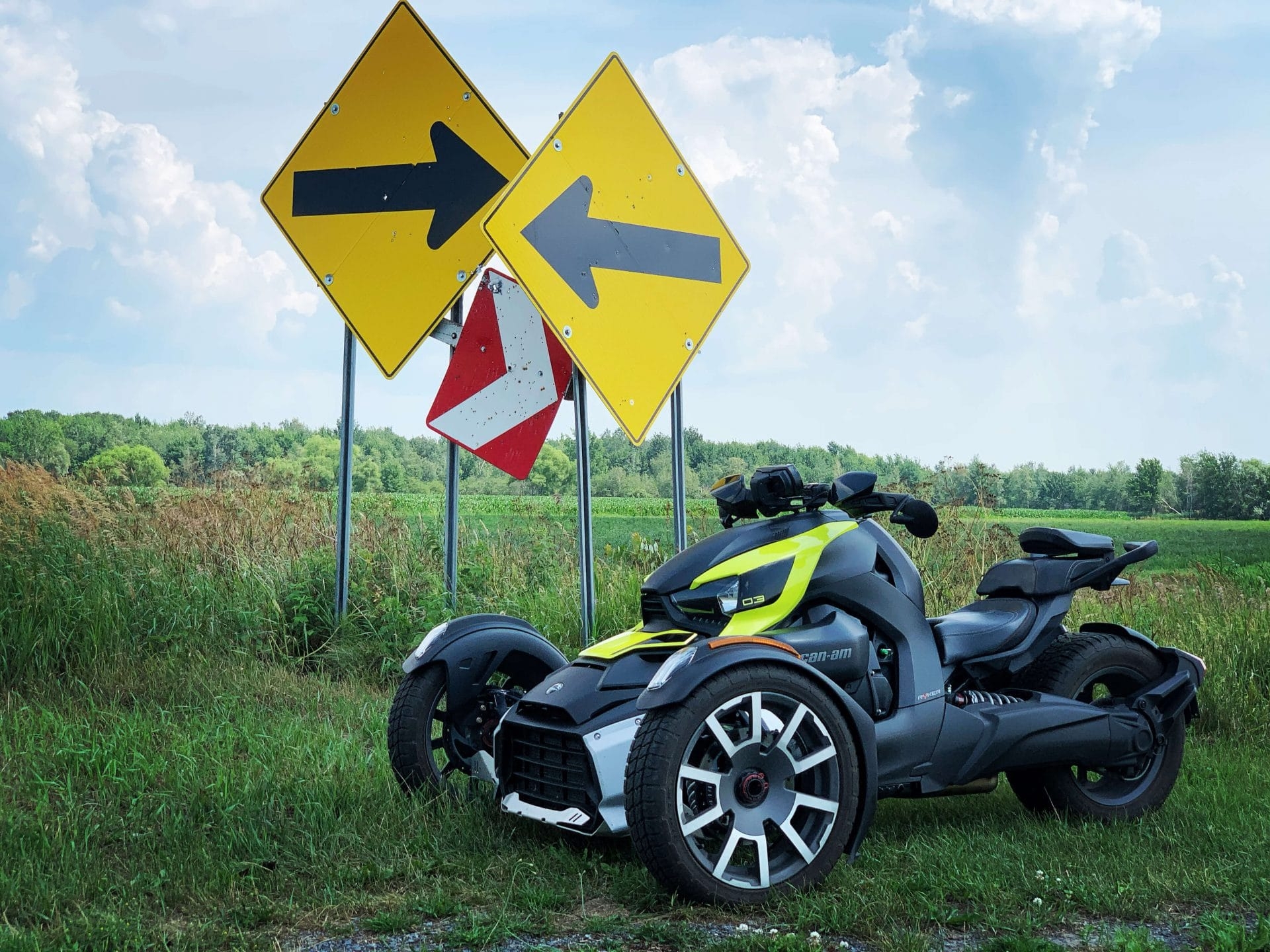 1920x1440 The Can Am Ryker 900 Tested By A Harley Woman, Desktop