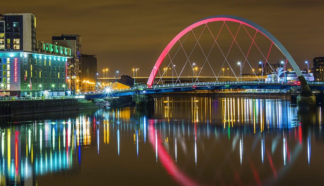 1280x740 Wallpaper United Kingdom Glasgow Bridges Rivers night time Street, Desktop