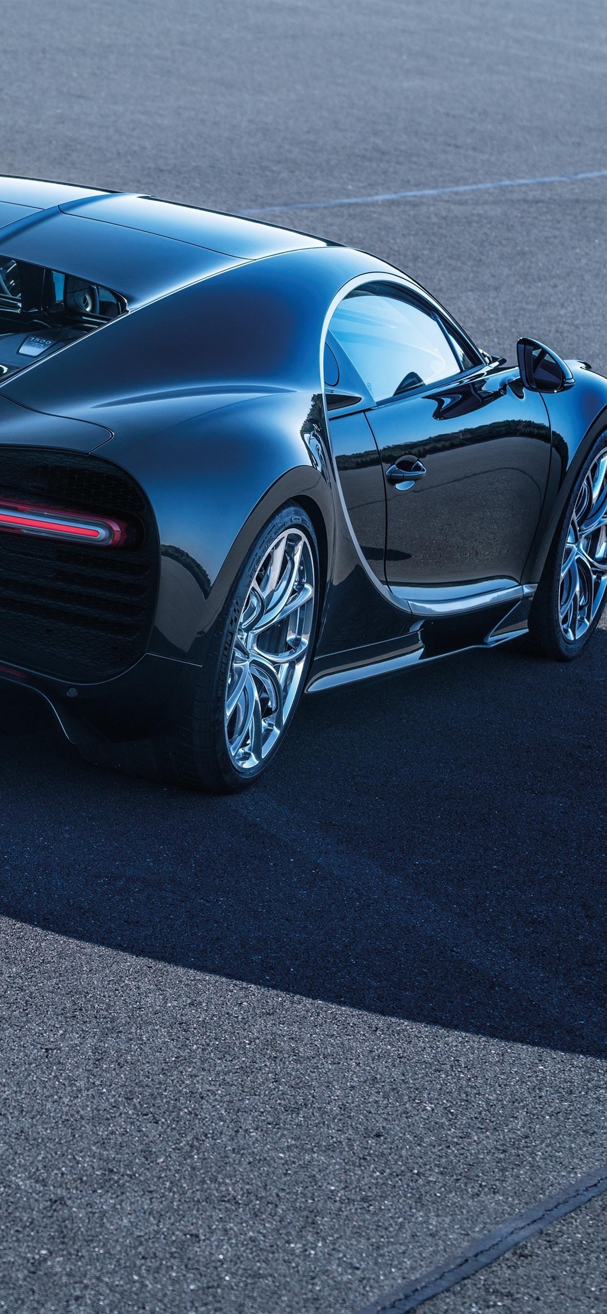 1250x2690 Bugatti Chiron black supercar rear view  iPhone XS, Phone