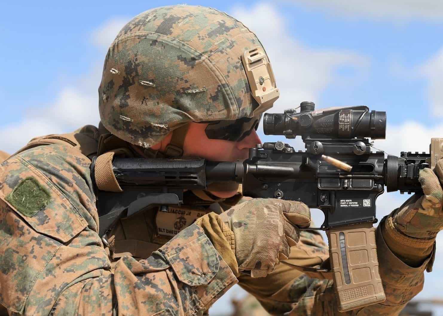 1490x1060 U.S. Marine Corps releases RFI for new infantry rifle optic, Desktop