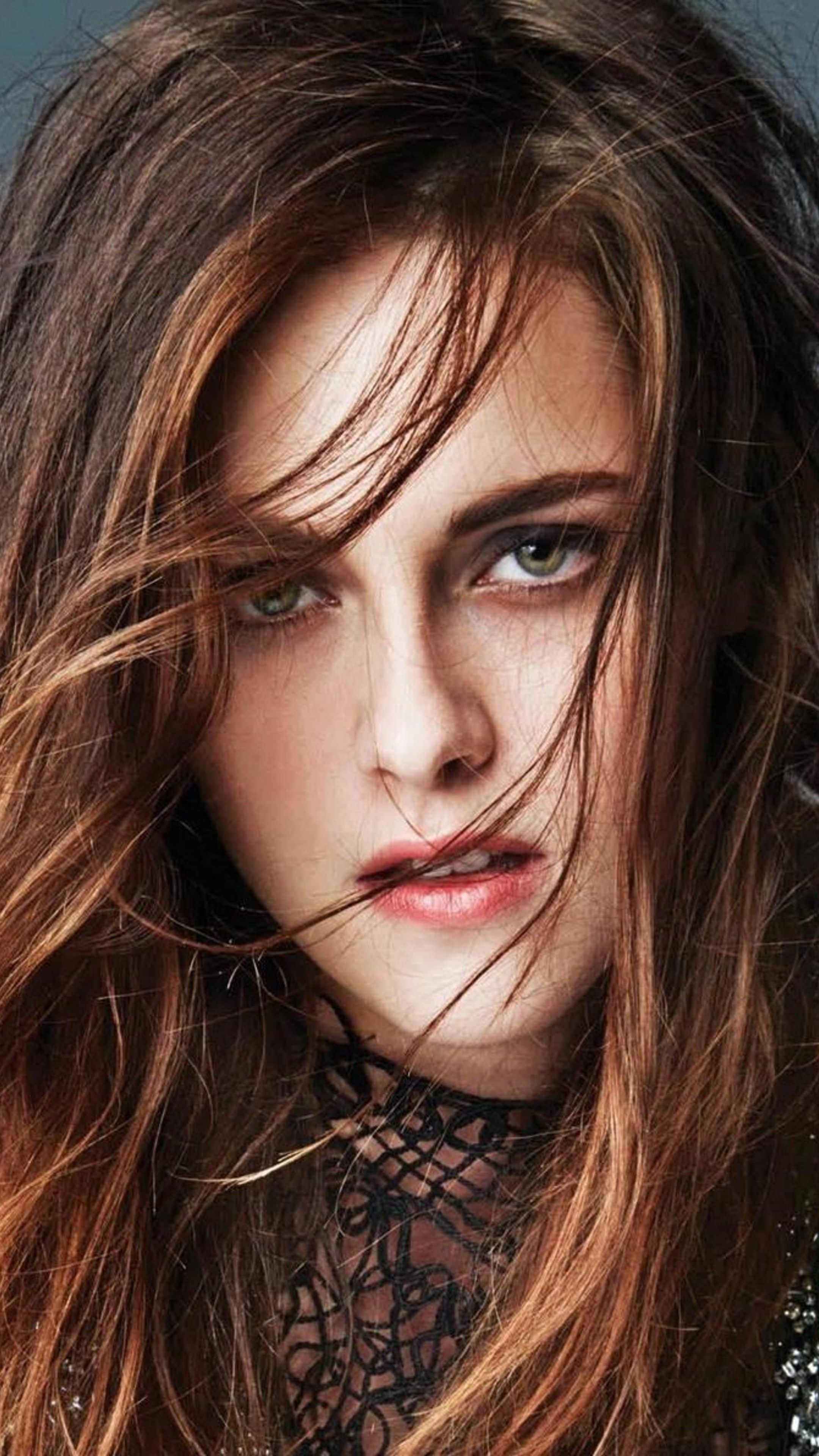 2160x3840 Free download  Kristen Stewart 2 Sony Xperia XXZZ5, Phone