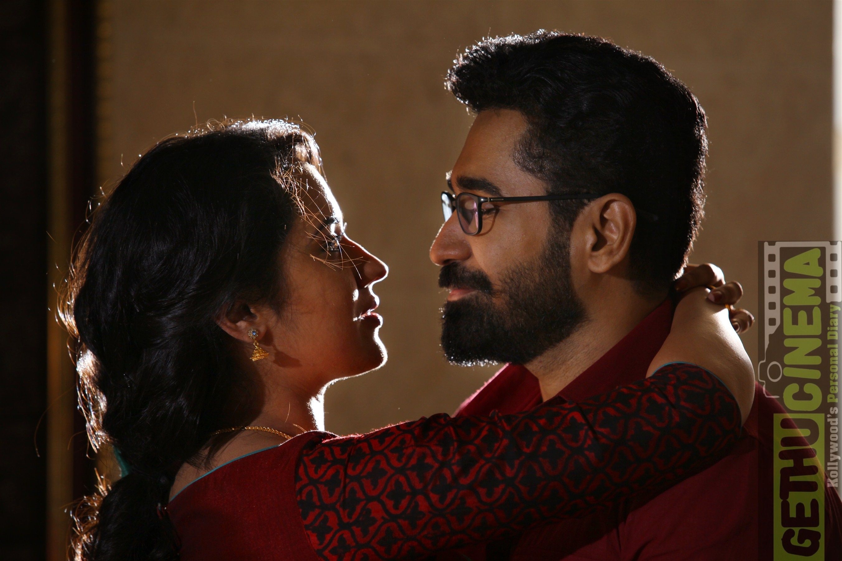 2710x1810 Yaman Movie Latest HD Photo. Vijay Antony, Miya George, Desktop