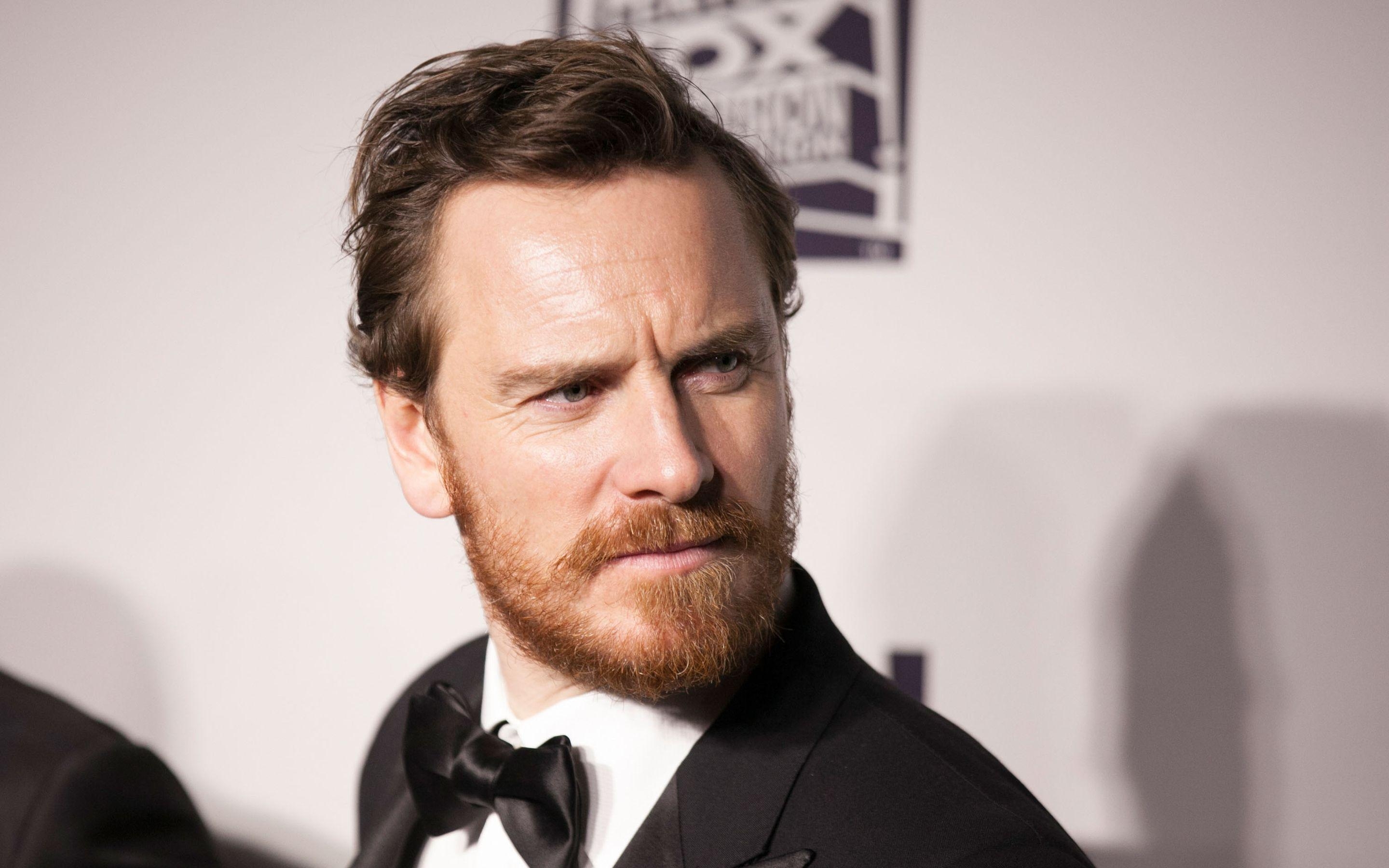 2880x1800 HD Michael Fassbender Wallpaper, Desktop