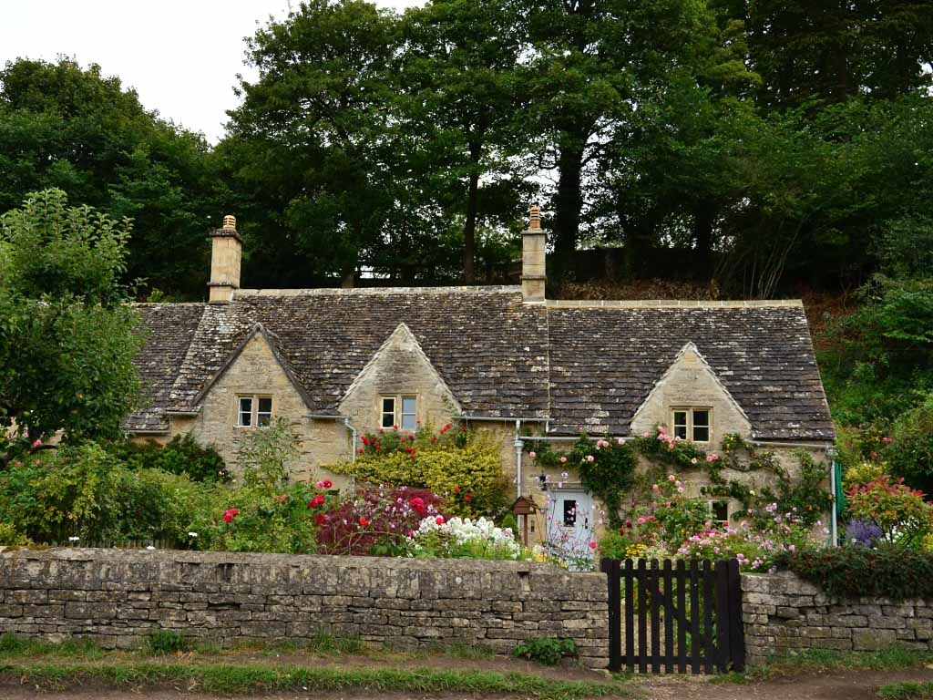 1030x770 English Cottage Style Wallpaper, Desktop