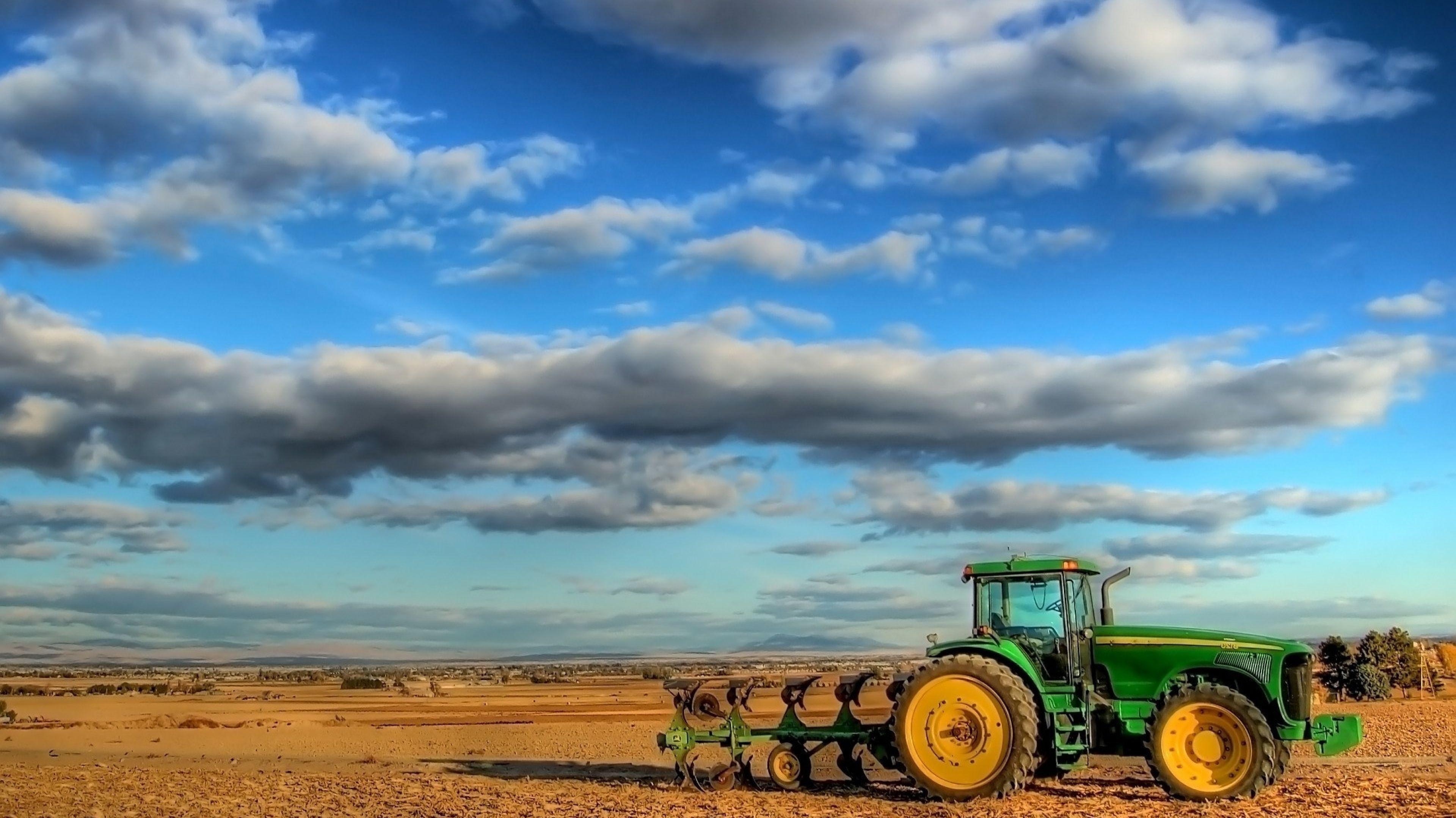 3840x2160 Download Wallpaper  Tractor, Field, Plowing, Clouds, Desktop