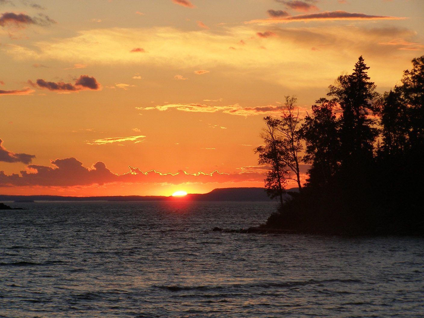 1410x1060 Isle Royale Todd Harbor, Desktop