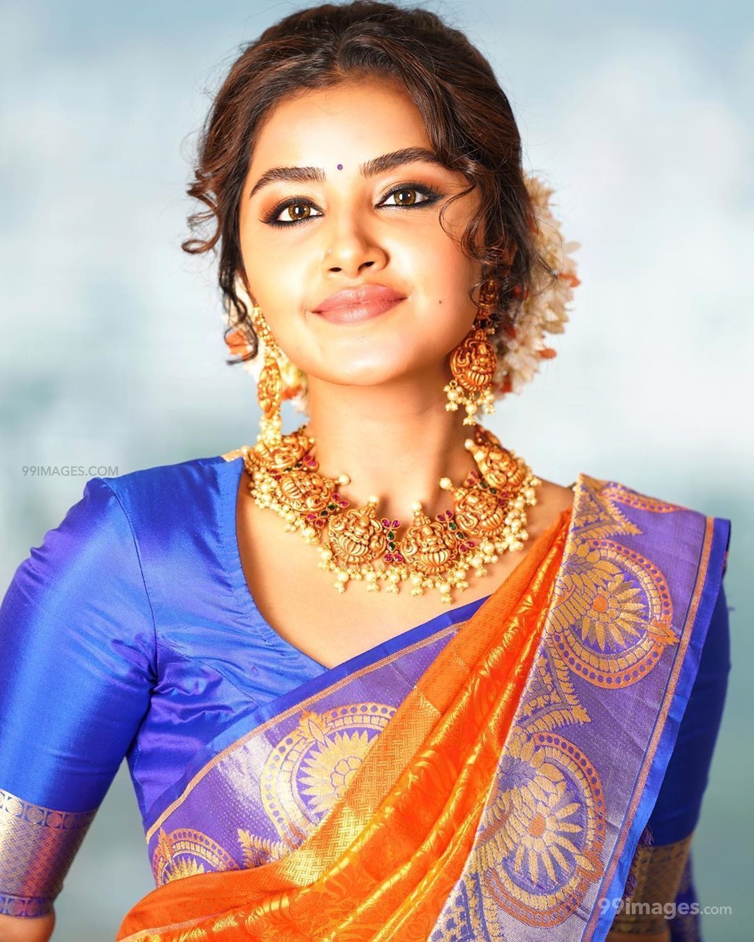 1080x1350 Anupama Parameswaran Wallpaper Free Anupama Parameswaran Background, Phone