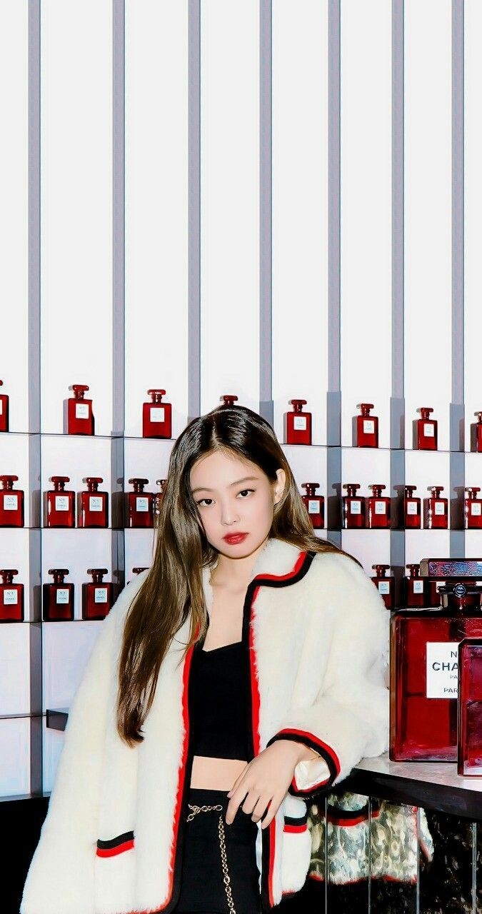 680x1280 BlackPink Jennie Red Wallpaper Lockscreen HD Fondo de pantalla iPhone #BLACKPINK #Fondo #iPhone #Jen. Blackpink jennie, Blackpink fashion, Jennie kim blackpink, Phone