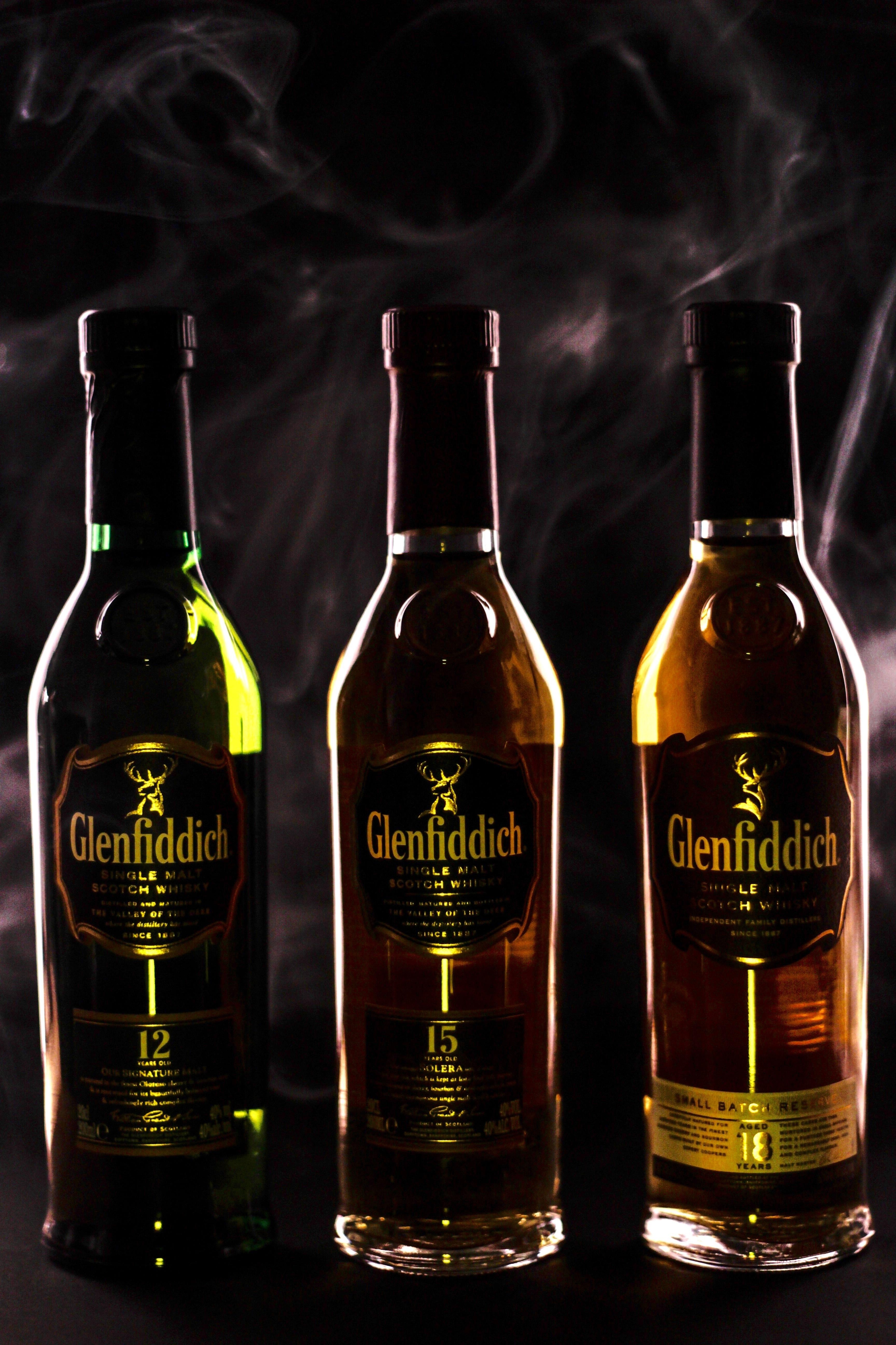 3460x5190 three glenfiddich bottle free image, Phone