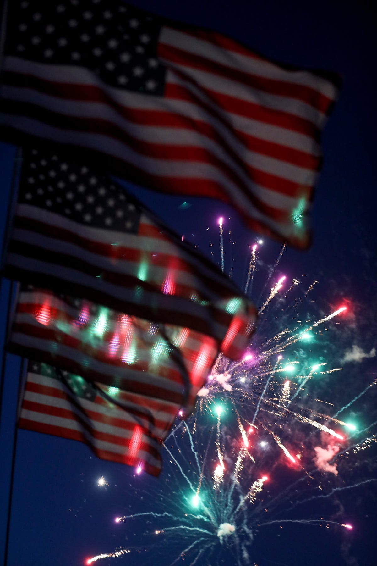 1200x1800 Fireworks and more at these July 4, Phone