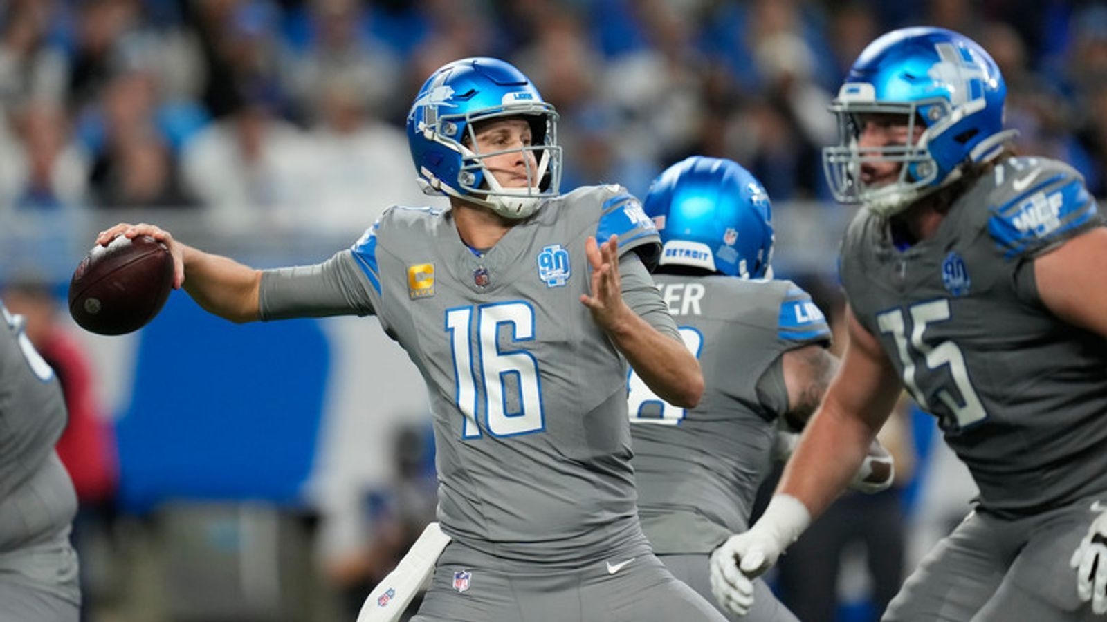 1600x900 Lions lean on Jahmyr Gibbs' legs, Jared, Desktop