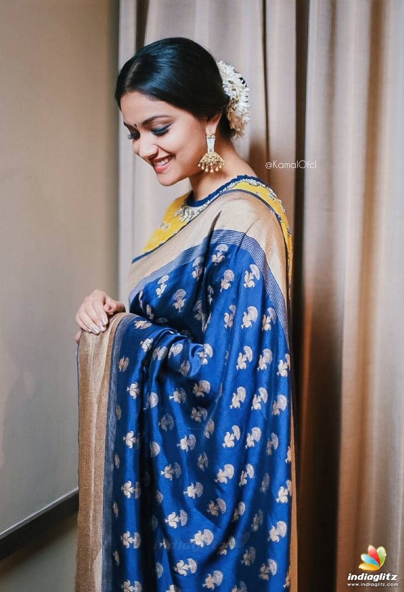 800x1180 Keerthy Suresh Photo Actress photo, image, gallery, Phone