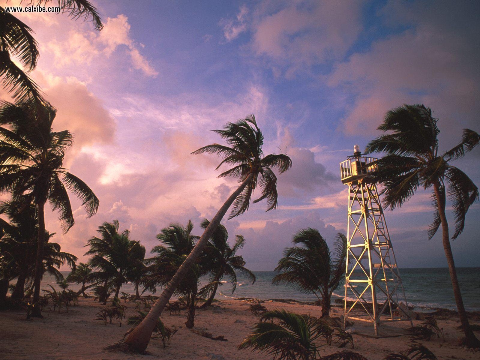 1600x1200 Known places: Casa Blanca Lighthouse, Yucatan Peninsula, Mexico, Desktop