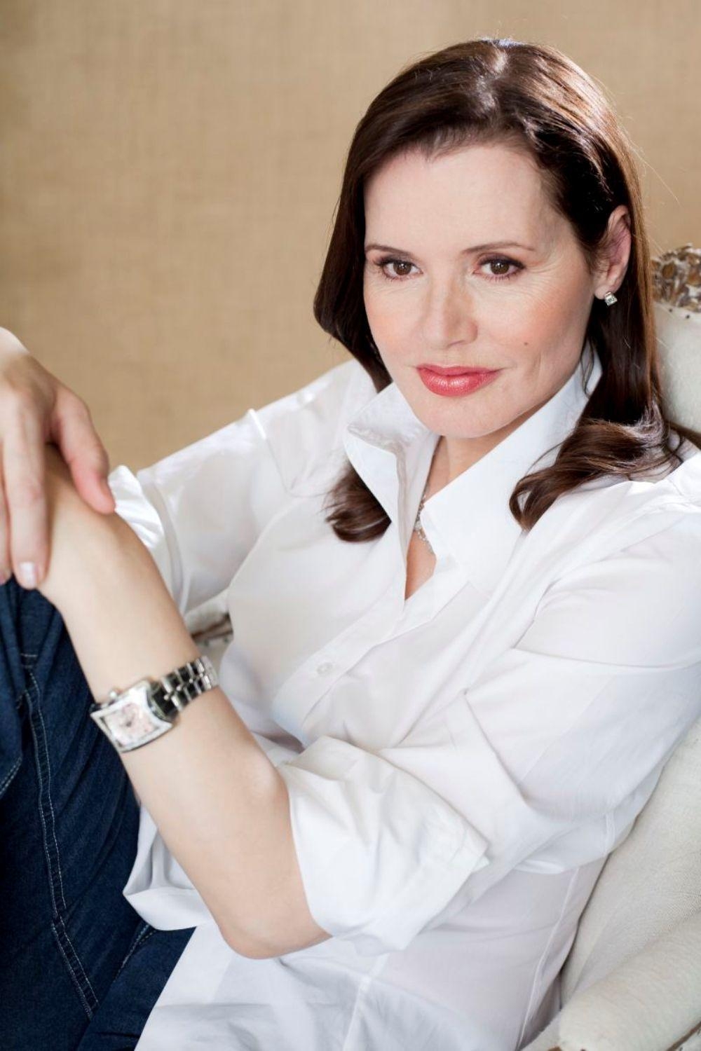 1000x1500 Geena Davis wallpaper, Phone