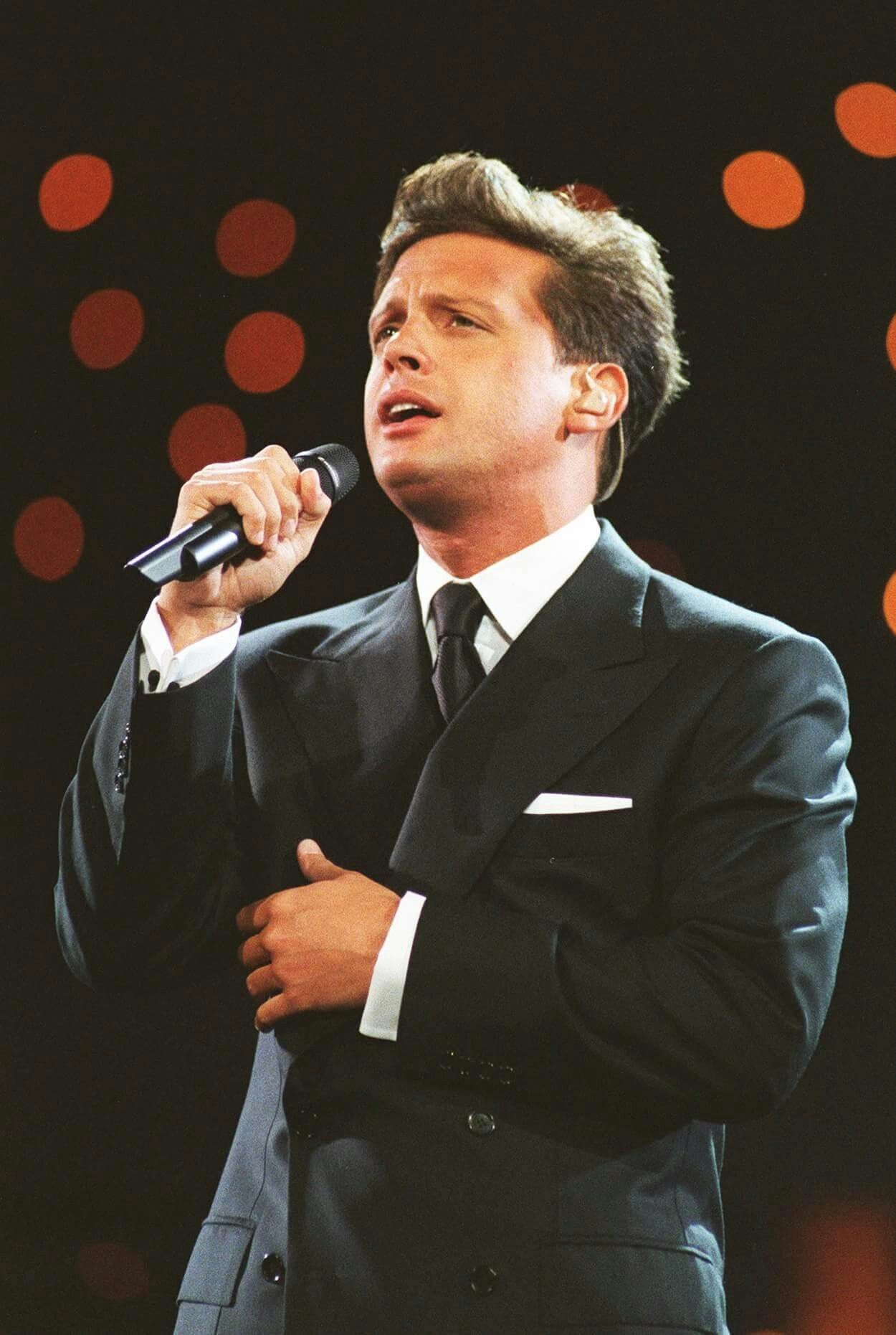 1250x1870 Best Luis Miguel :) My Fav Music Artist image. Luís miguel, Phone