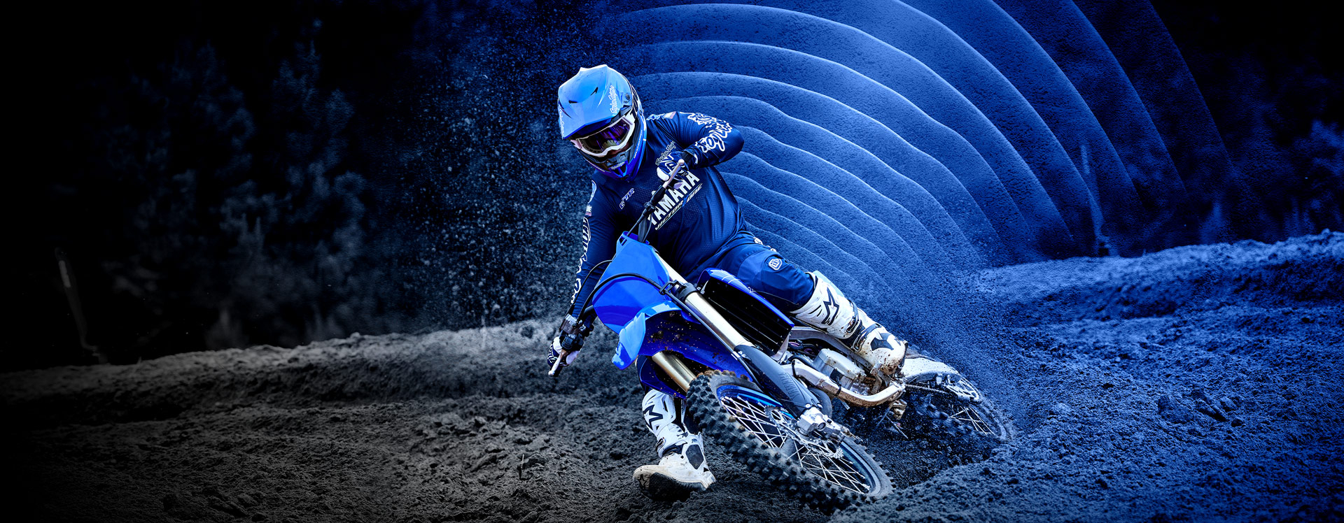 1920x750 2022 Yamaha YZ125 Motocross Motorcycle, Dual Screen