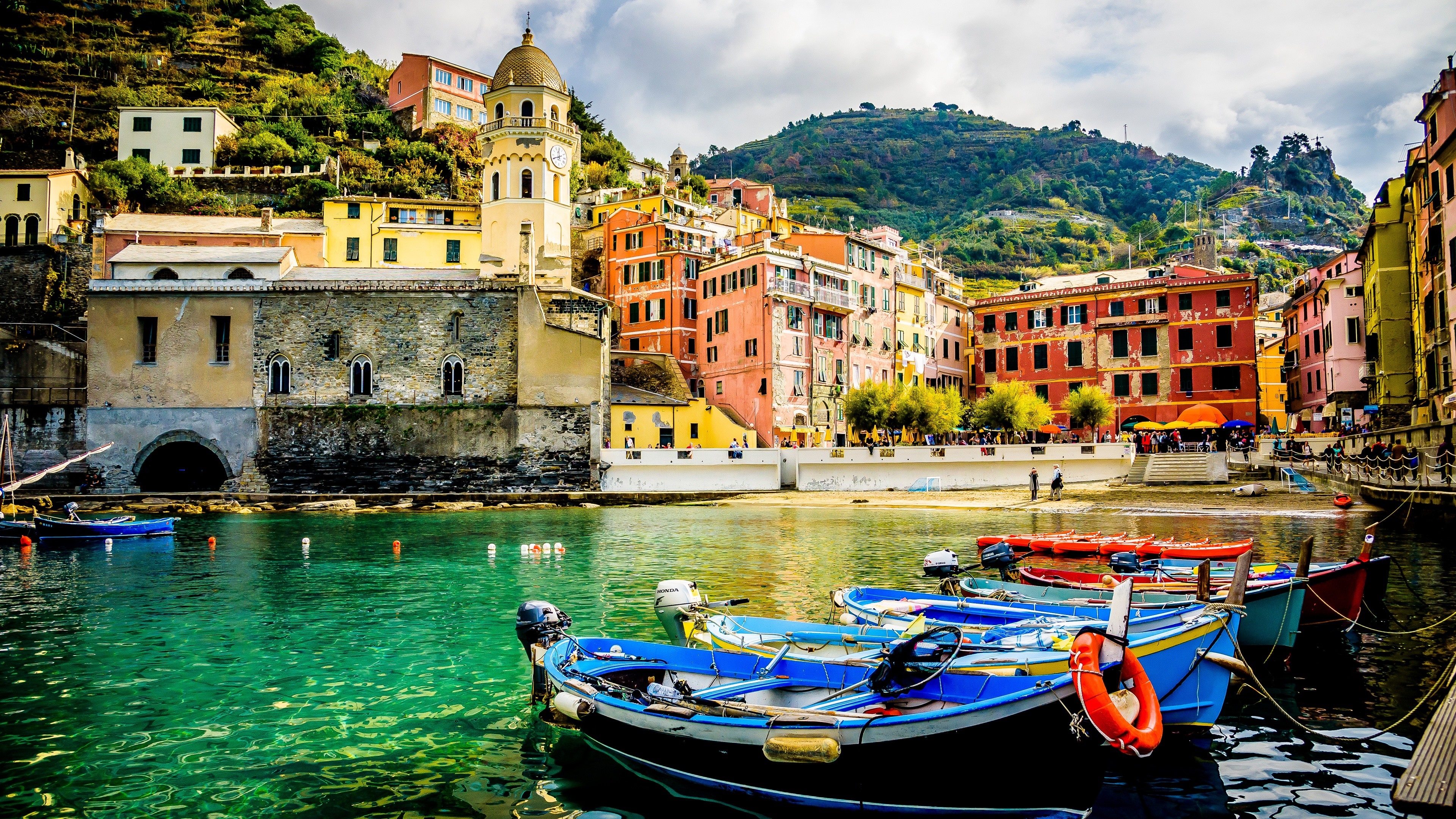 3840x2160 Wallpaper Italy, town, pier, boats, mountain, houses  UHD 4K Picture, Image, Desktop