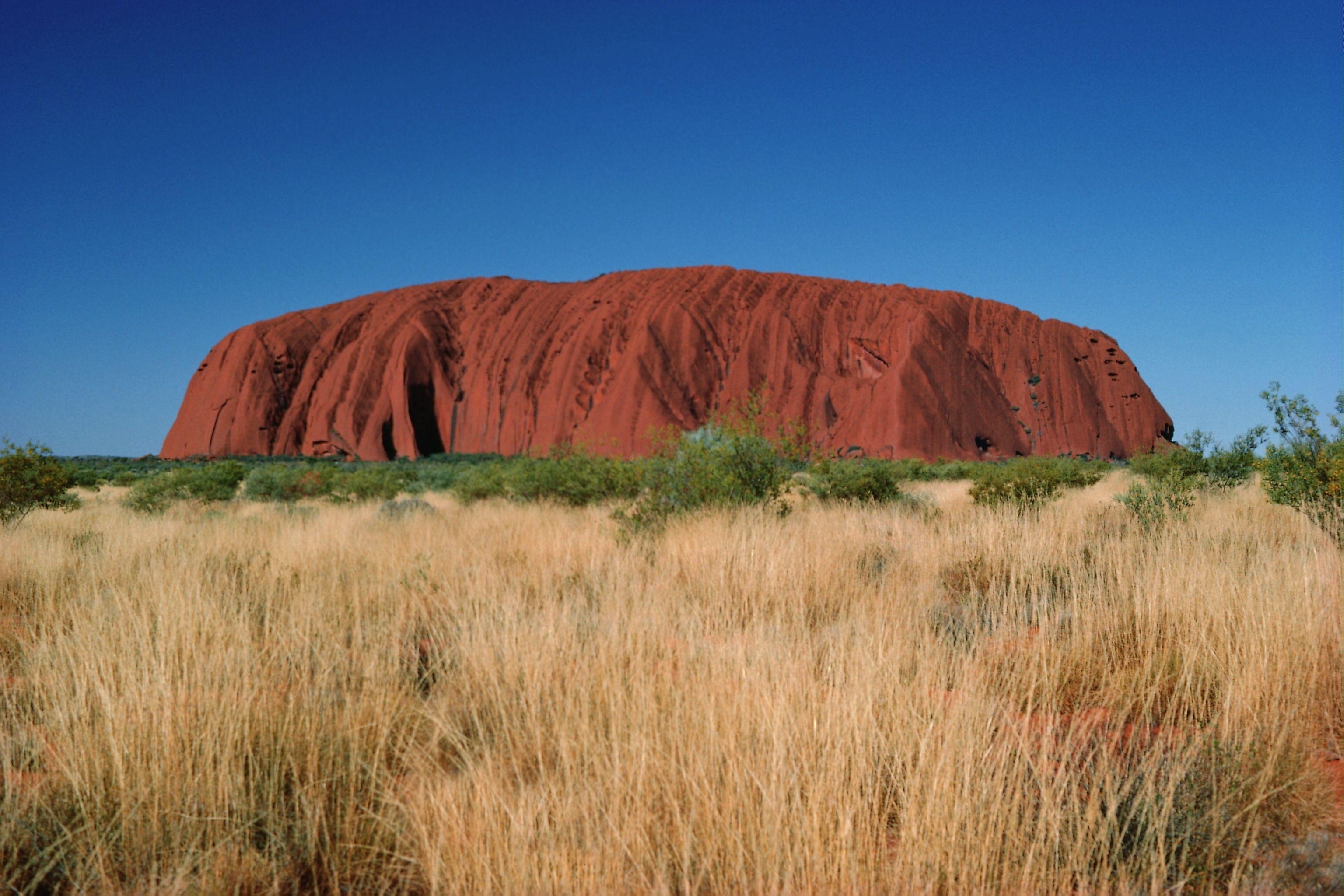 3080x2050 Ayers Rock (Uluru), Desktop