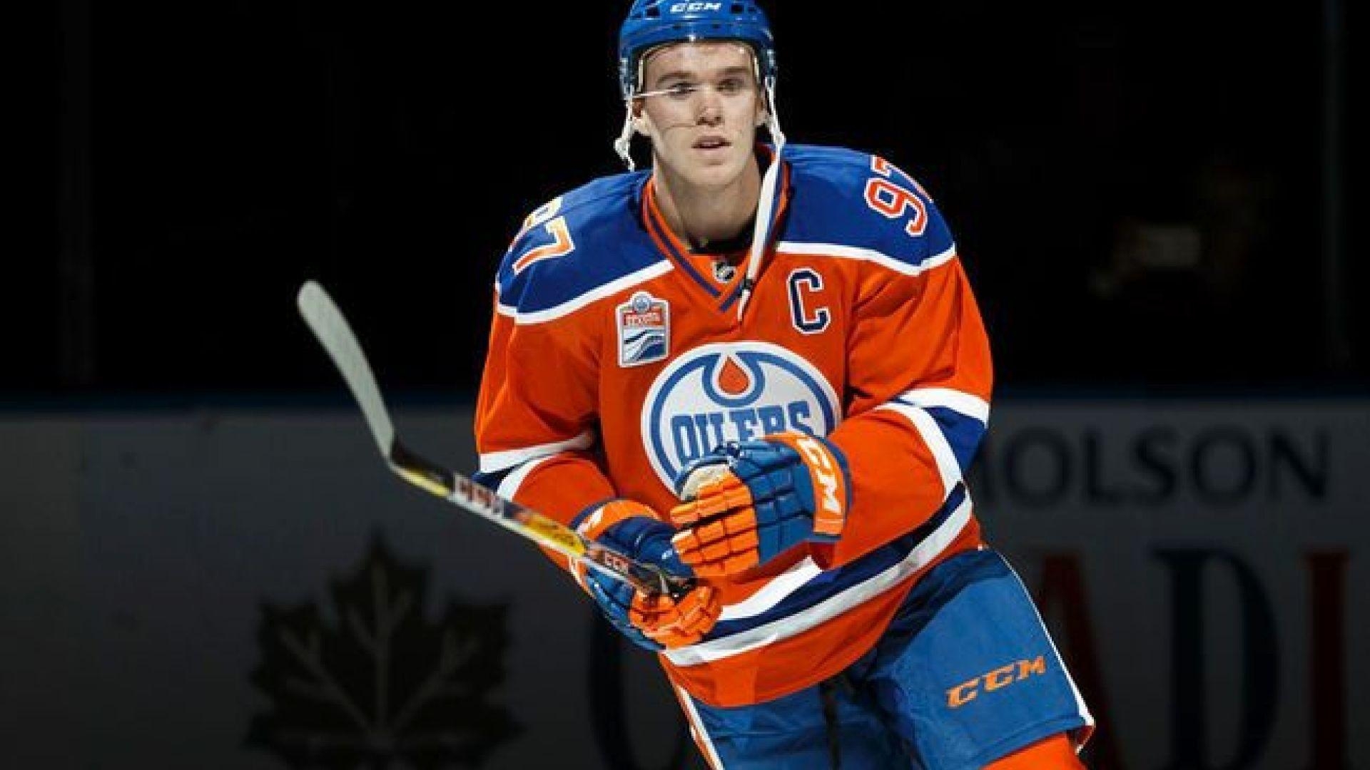 1920x1080 Portrait de Connor McDavid, Desktop