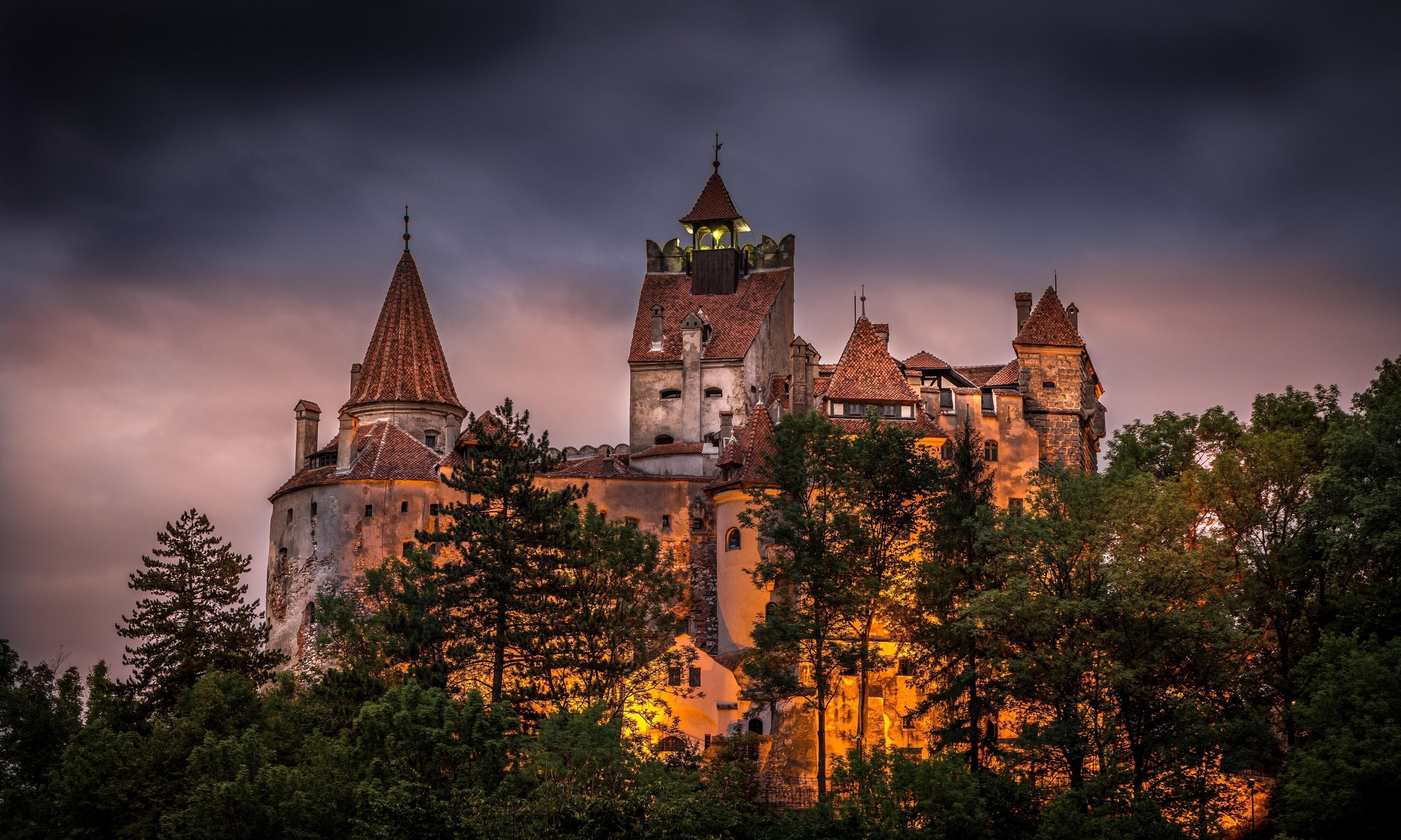 4420x2650 Bran Castle at Night in Romania Tourist Place Wallpaper, Desktop