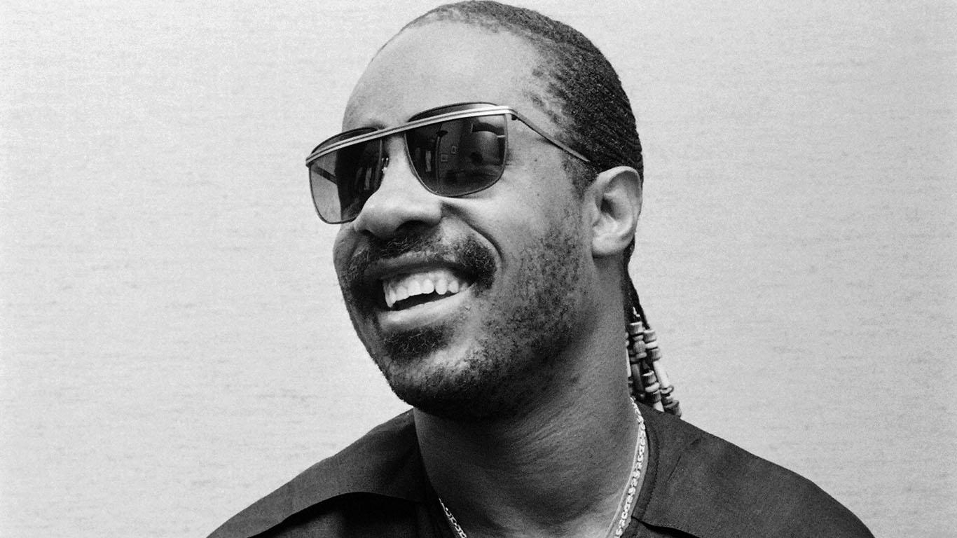 1370x770 Stevie Wonder wallpaperx768, Desktop