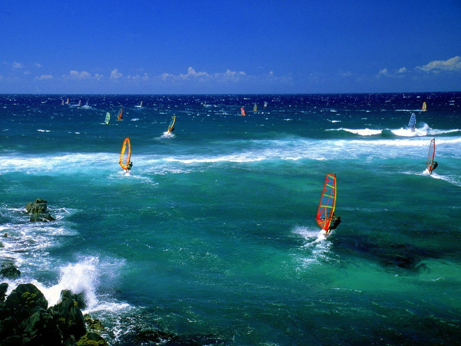 1600x1200 Windsurfers, Desktop