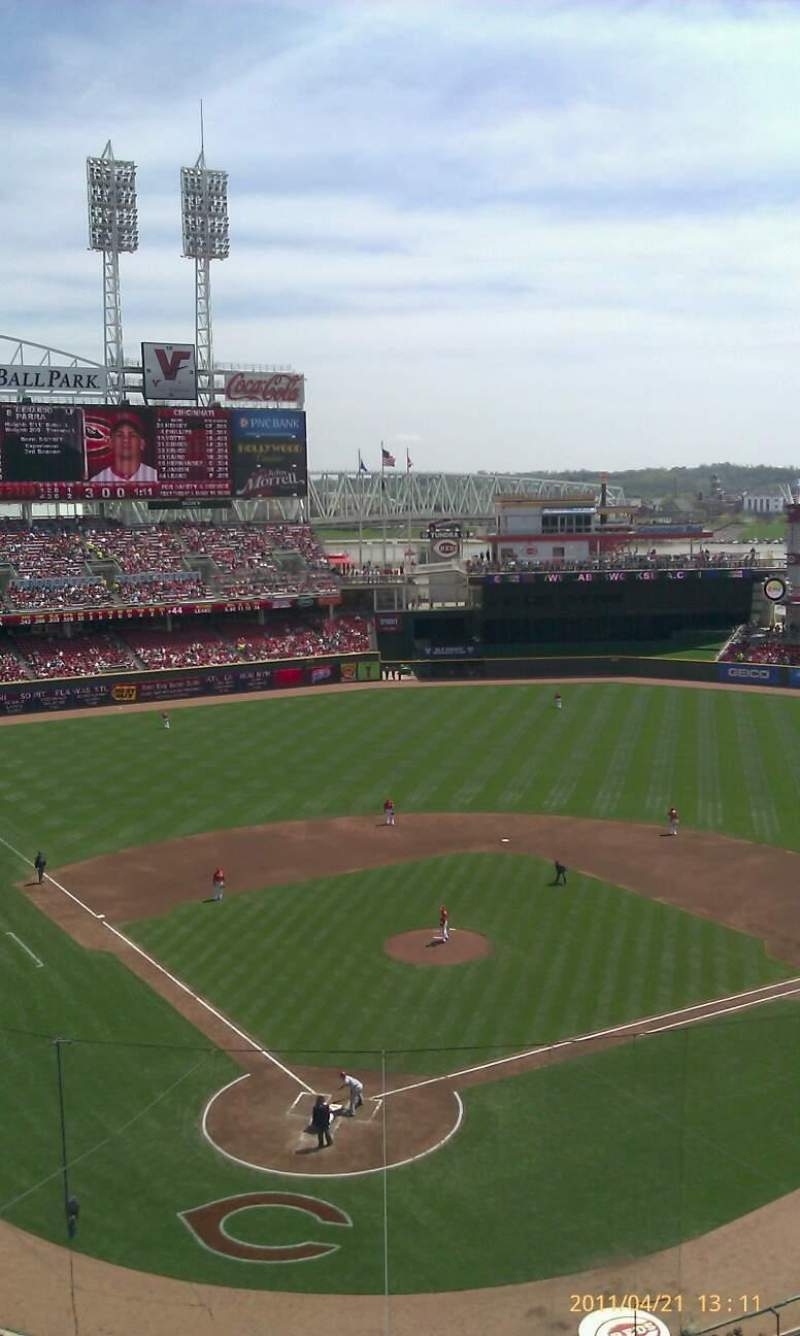 800x1340 Great American Ball Park, section home of Cincinnati Reds, Phone