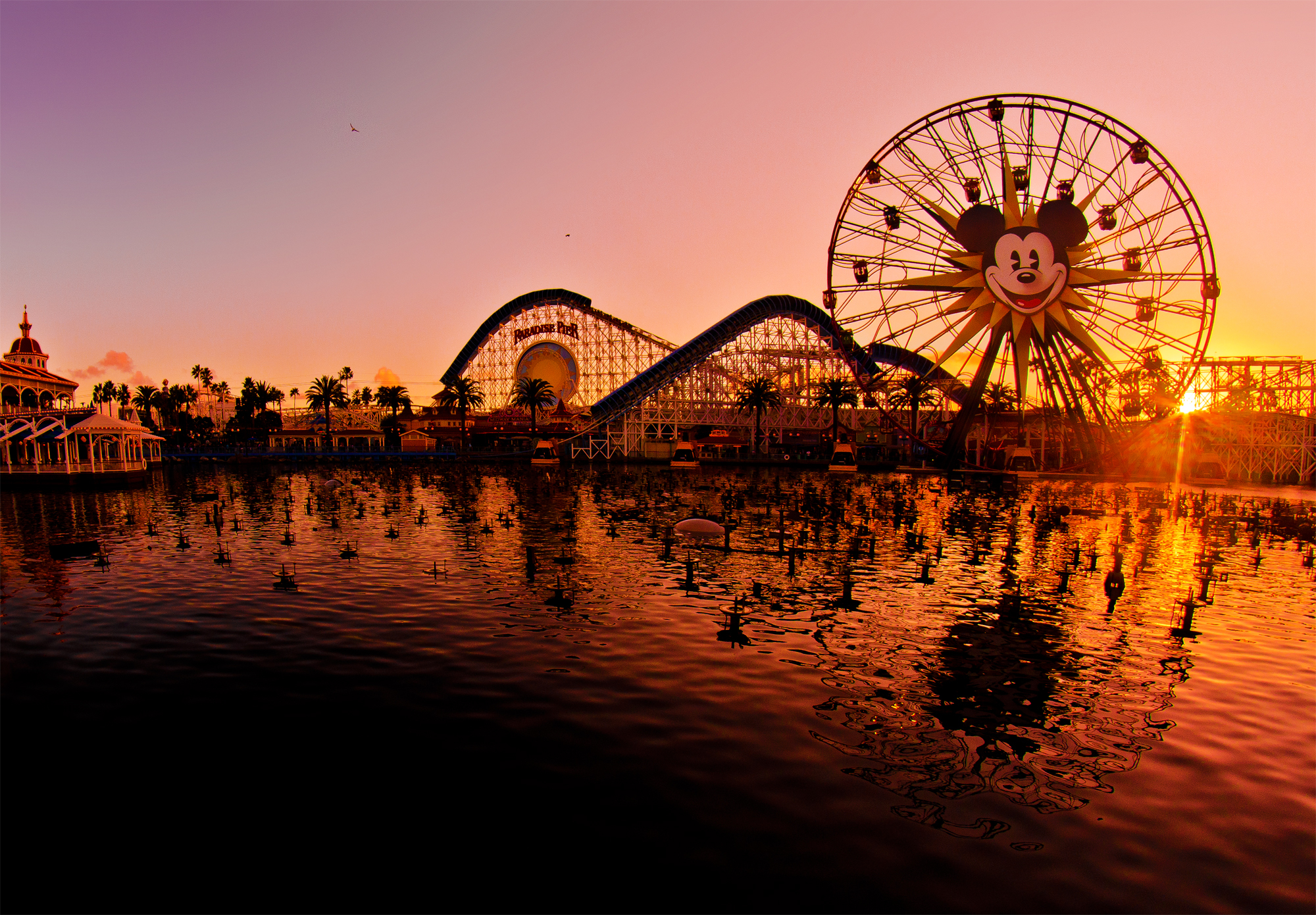 2000x1400 Disneyland Tumblr Wallpaper Phone's California Adventure Wallpaper & Background Download, Desktop