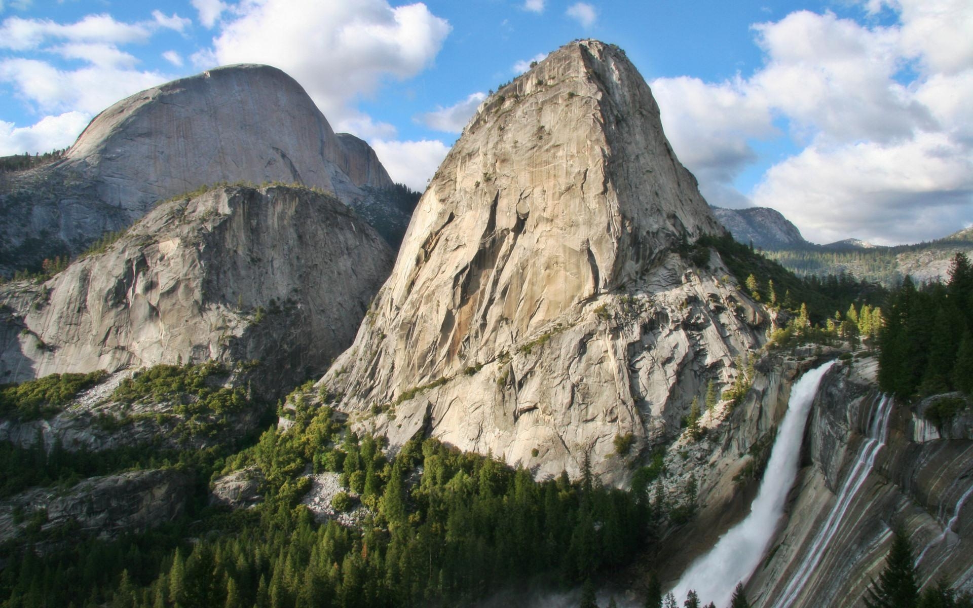 1920x1200 Free Yosemite Wallpaper, Desktop