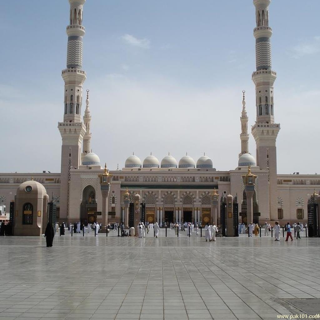 1030x1030 Wallpaper > Islamic > Masjid Al Nabawi in Madinah Arabia, Phone