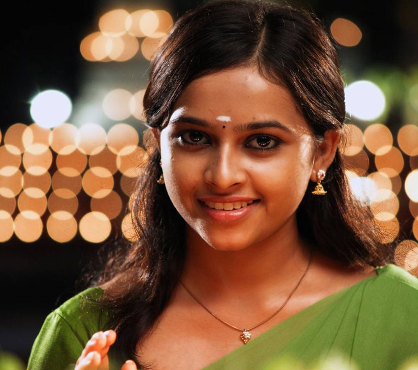 1440x1280 Sridivya Wallpaper, Desktop