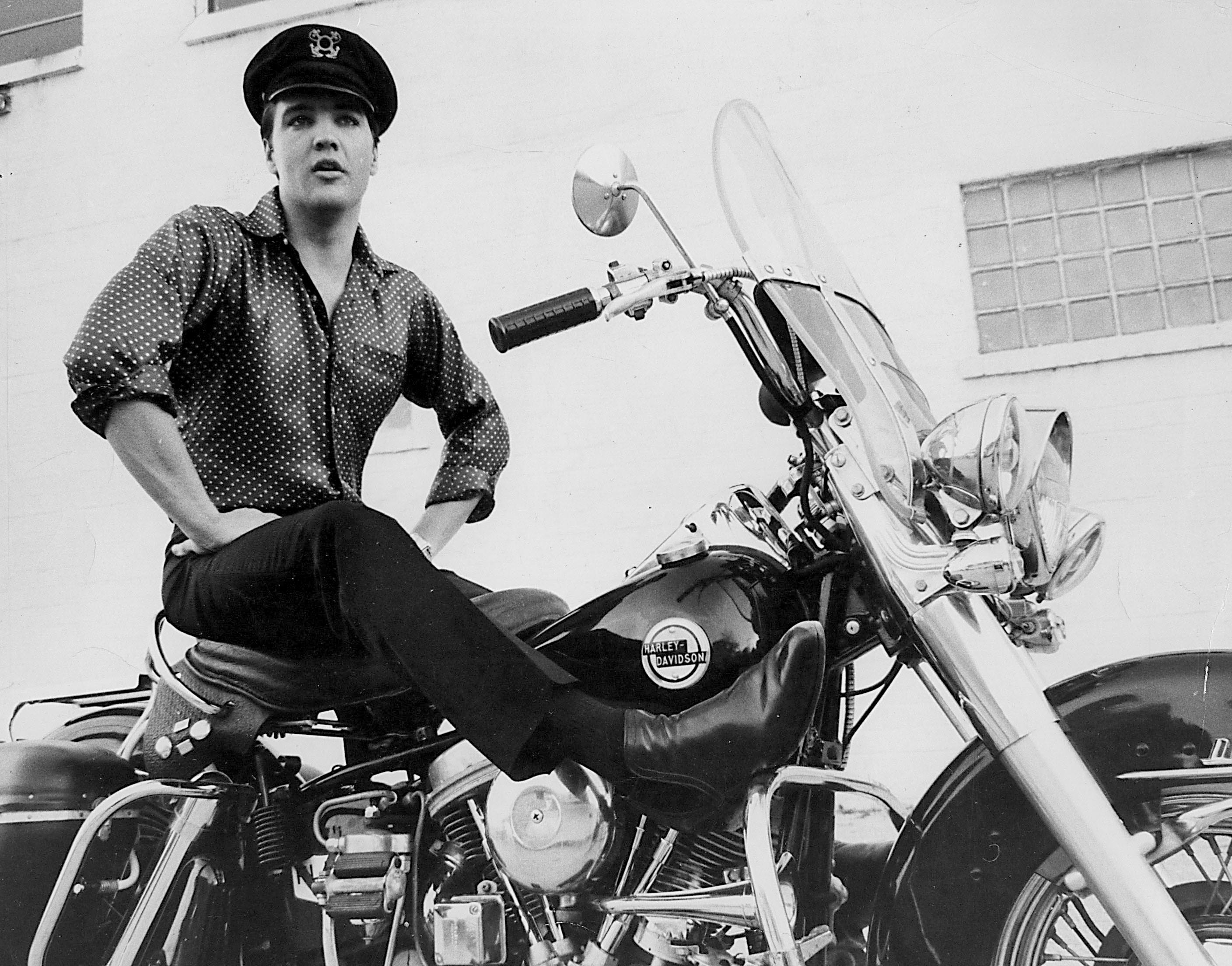 2820x2210 Elvis Presley rock men kj wallpaperx2209, Desktop