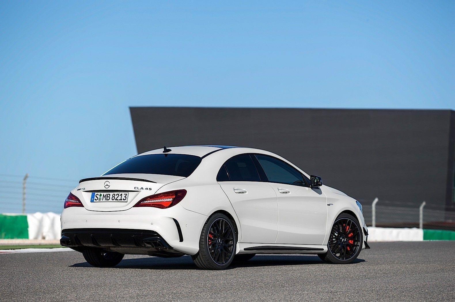 1580x1050 Mercedes CLA Shooting Brake Image, Desktop