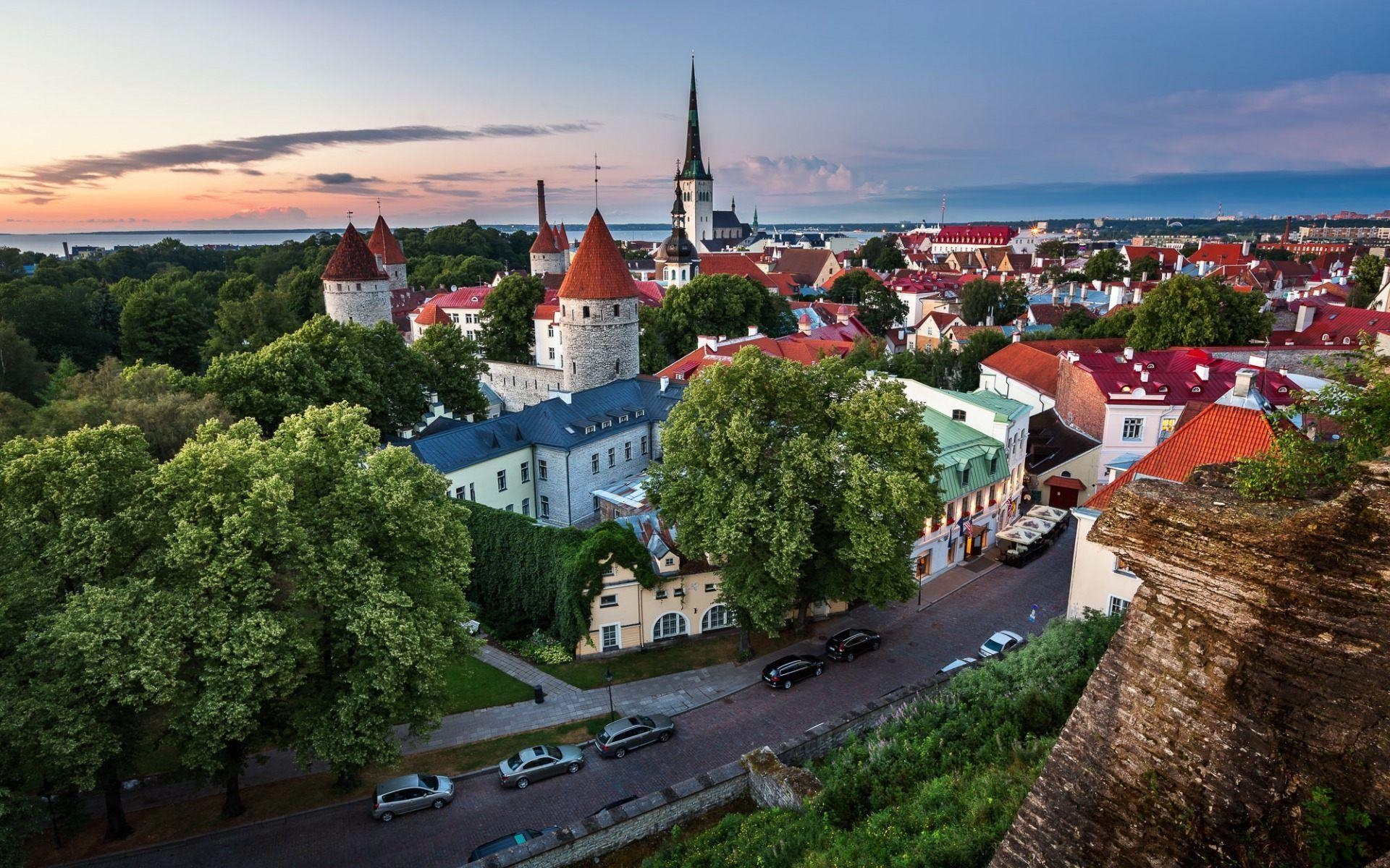 1920x1200 Tallinn Estonia Old Town Wallpaper HD Download Desktop, Desktop