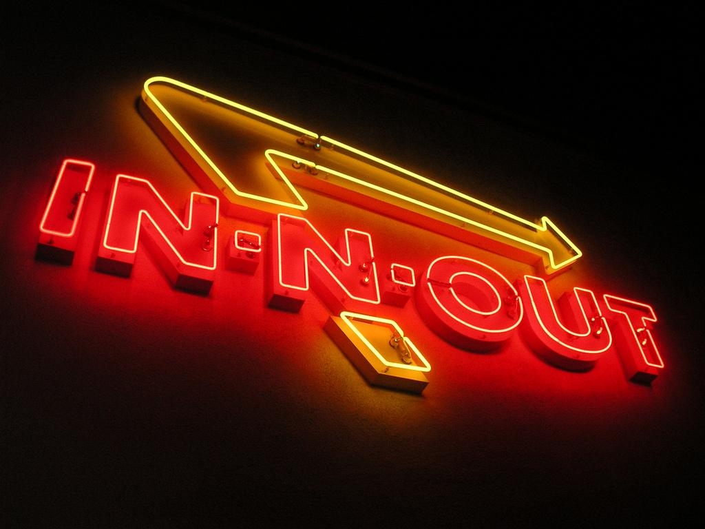 1030x770 In N Out In Neon (Irvine). In N Out Burger Was California's, Desktop