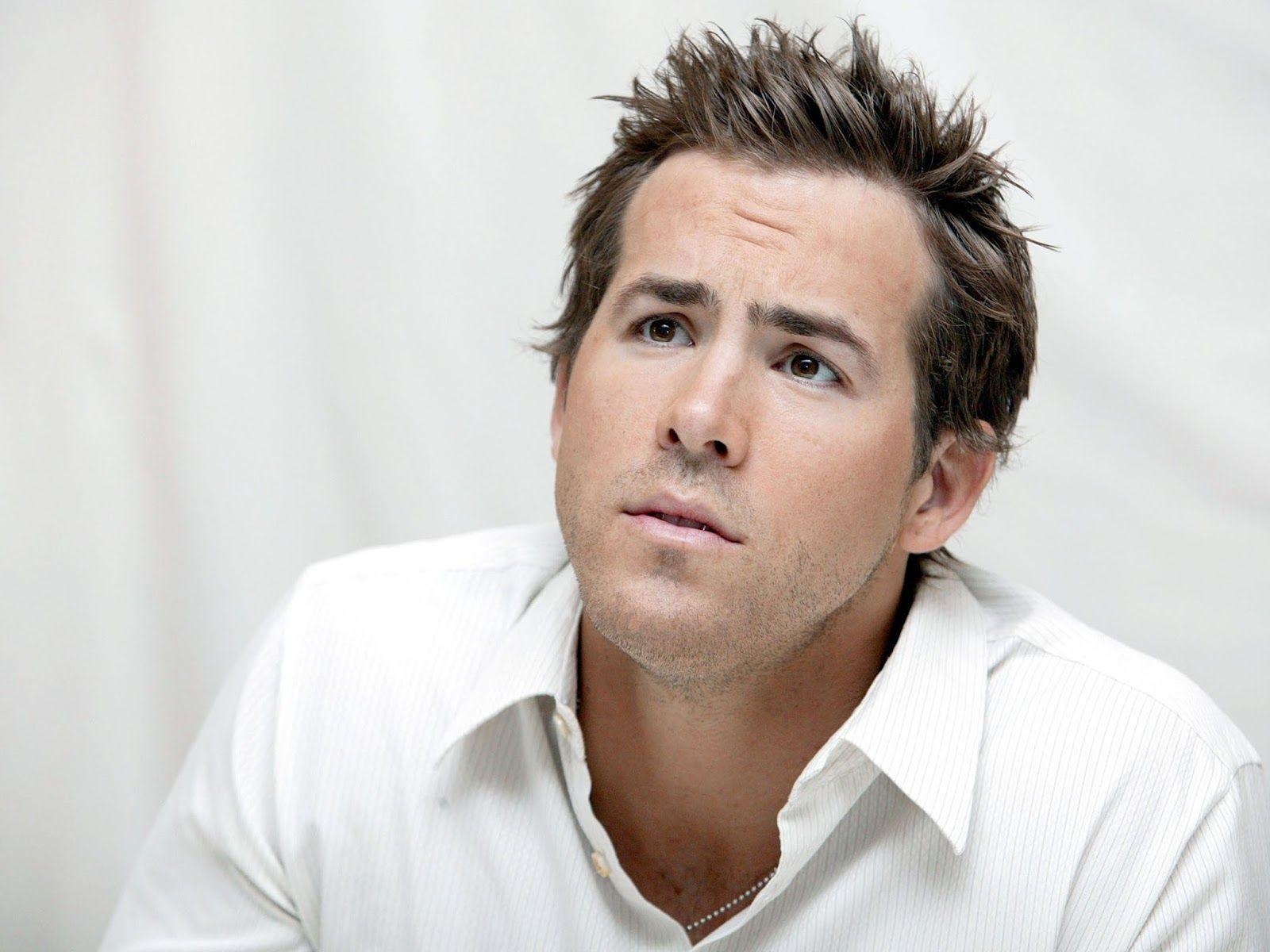 1600x1200 Ryan Reynolds picture and HD wallpaper PICTURE. Free, Desktop