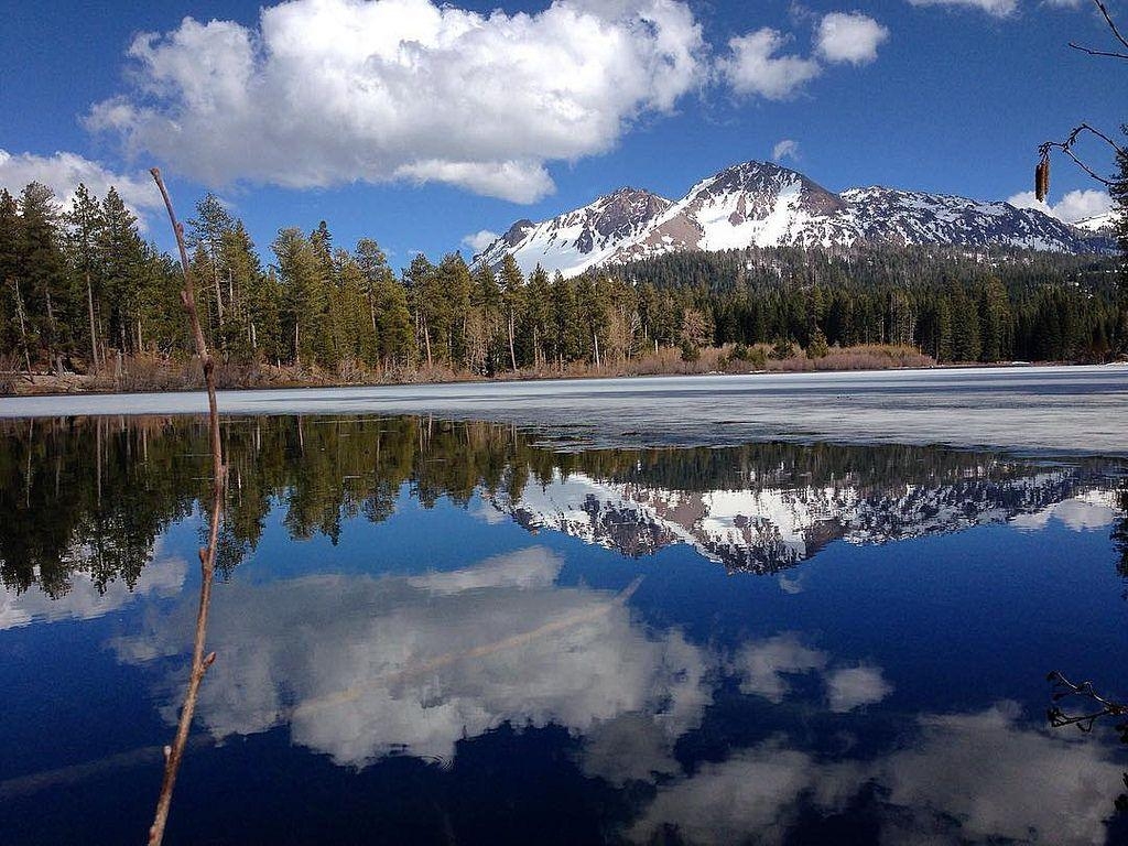 1030x770 Lake Manzanita at Lassen Volcanic National Park. Dhinal Chheda, Desktop
