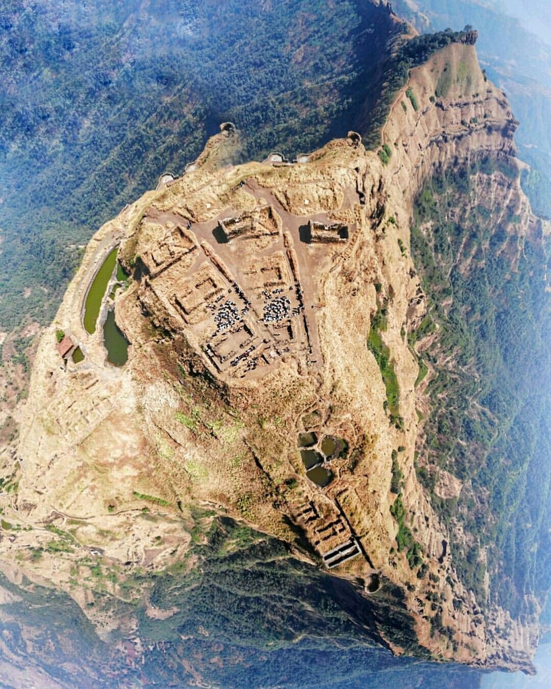 1080x1350 Rajgad Fort ideas. fort, shivaji maharaj HD wallpaper, shivaji maharaj wallpaper, Phone