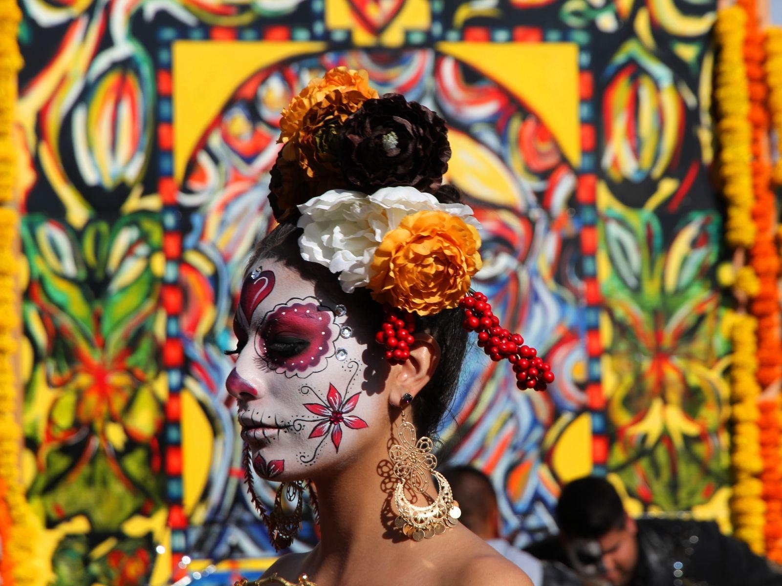 1600x1200 Celebrate Día de los Muertos in Los Angeles. Discover Los, Desktop