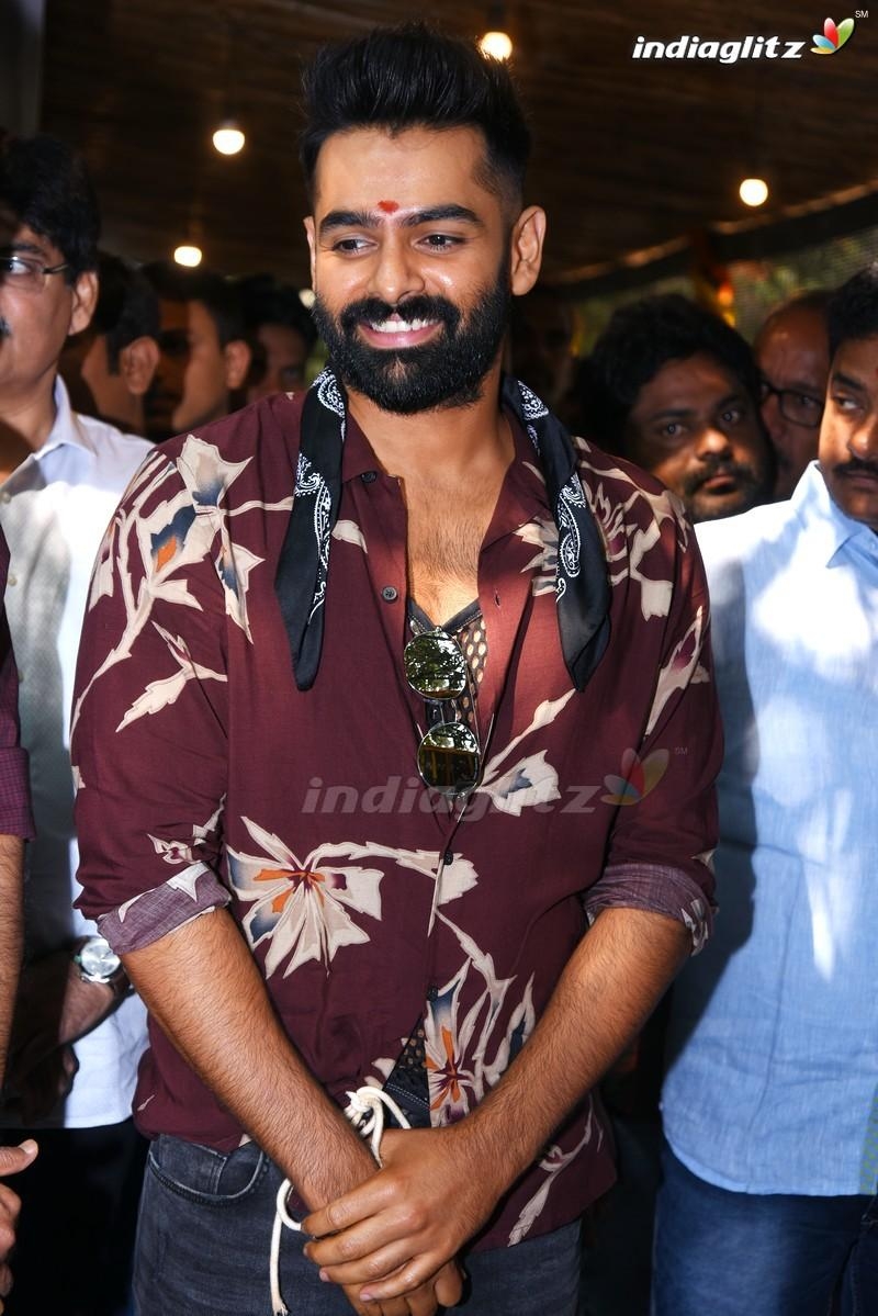 800x1200 Events'ismart Shankar' Movie Launch, Phone