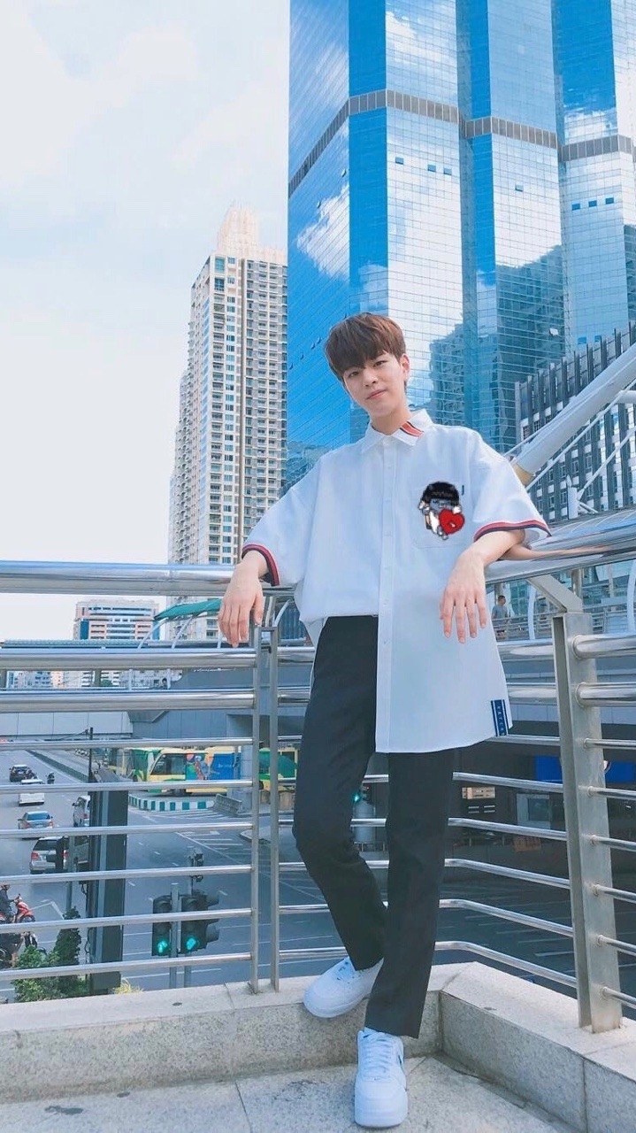 720x1280 stray kids seungmin wallpaper, Phone