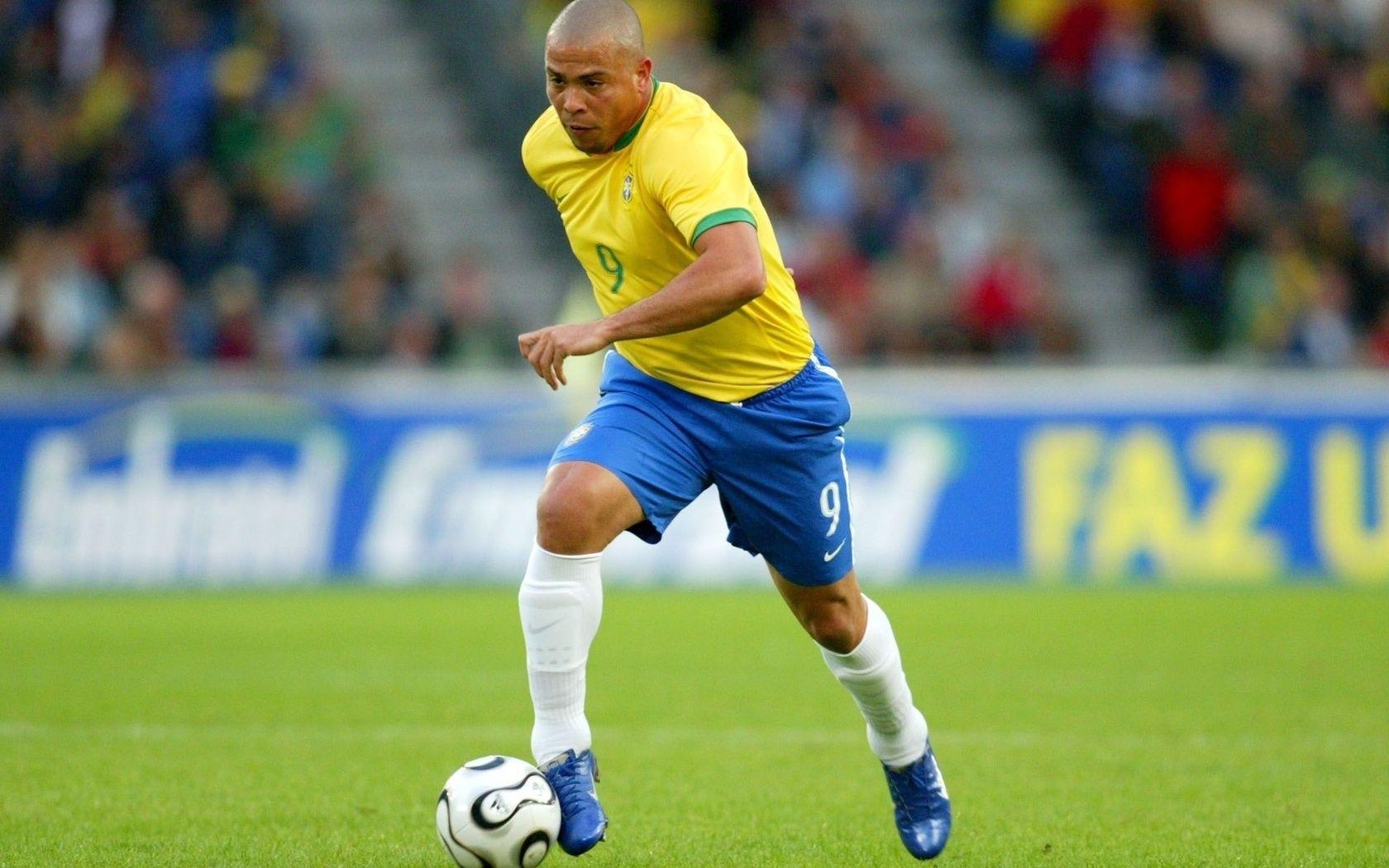 1680x1050 ronaldo nazario de lima. Sports wallpaper. Sports, Desktop