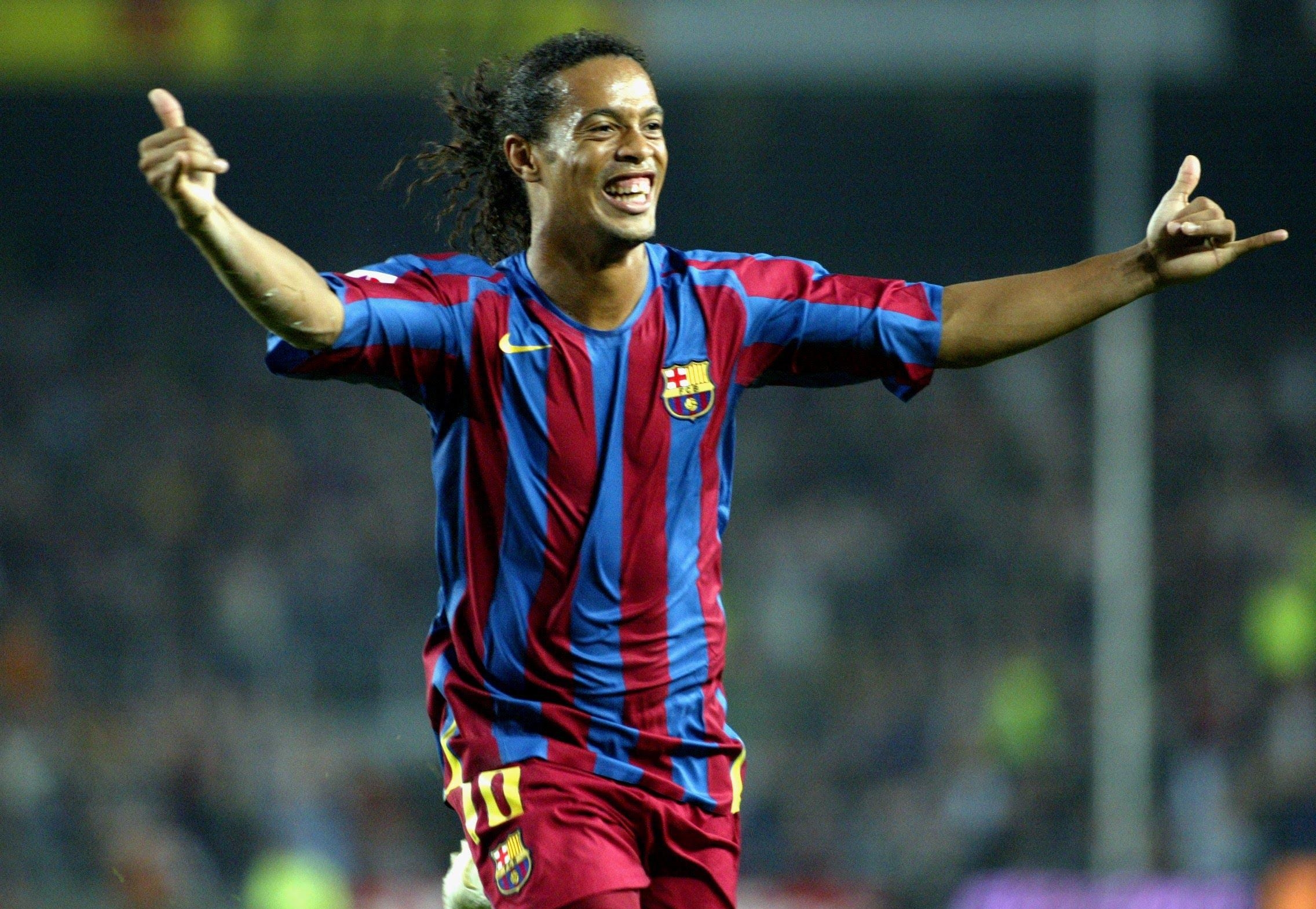 2280x1570 Awesome Ronaldinho HD Wallpaper Free Download, Desktop