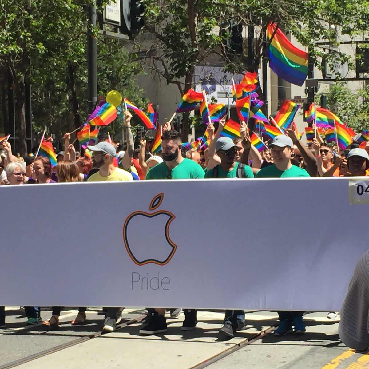 1200x1200 PHOTOS: San Francisco Pride celebration 2016, Phone