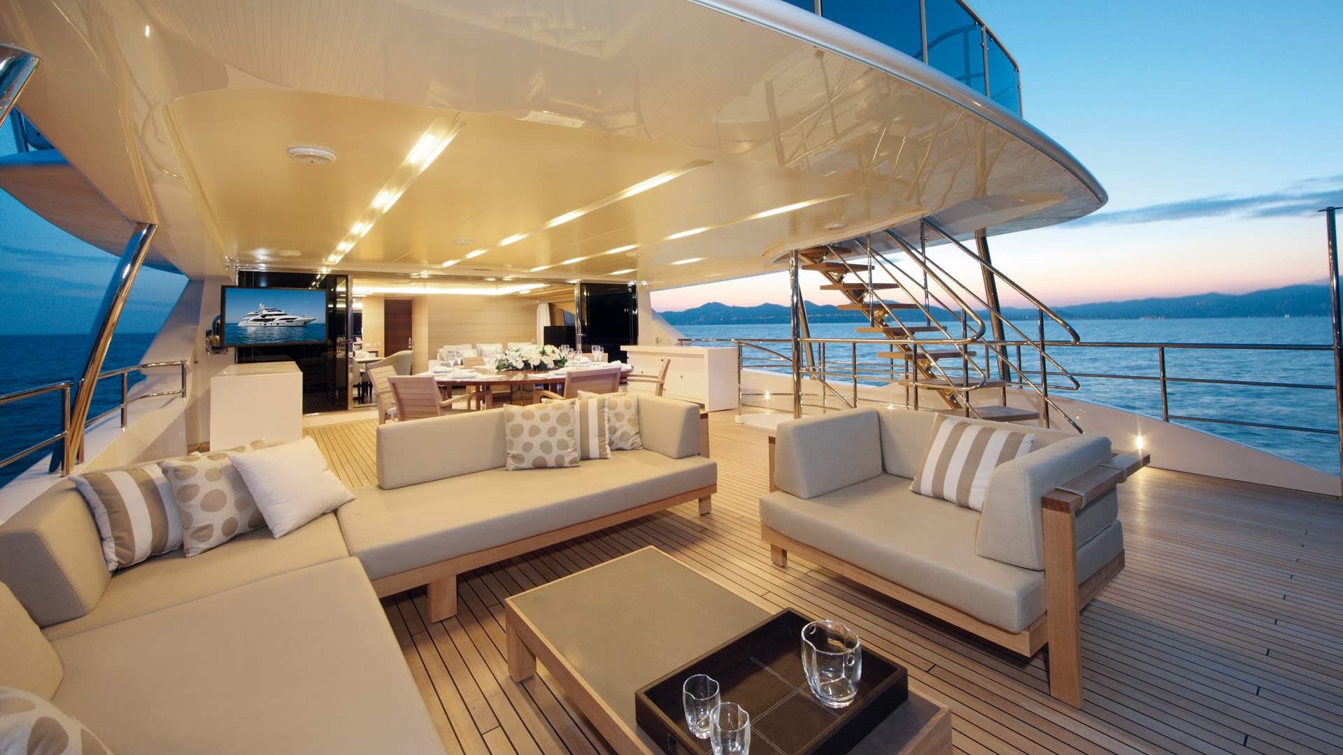 1920x1080 Benetti Yacht: Classic Supreme 132, Desktop