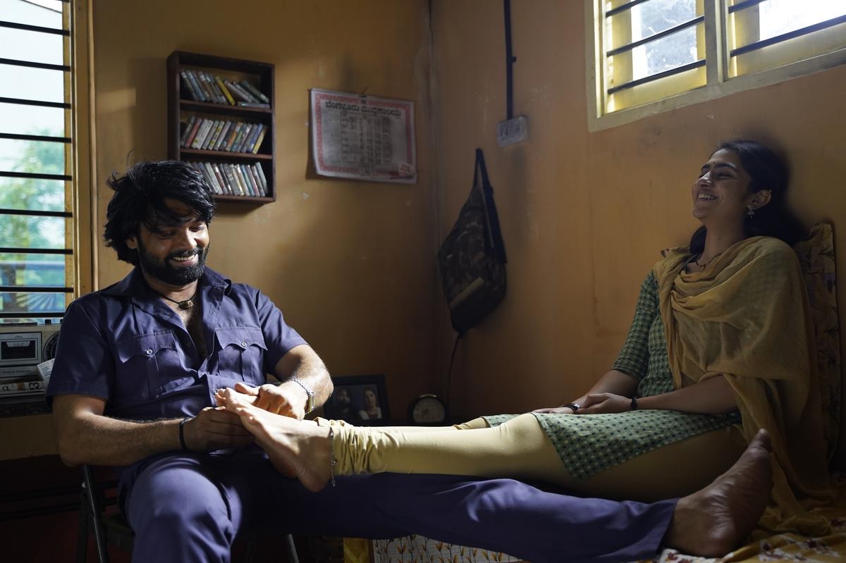 1200x800 Sapta Sagaradaache Ello (Side A)' movie review: Rakshit Shetty, Rukmini Vasanth anchor a haunting love story, Desktop